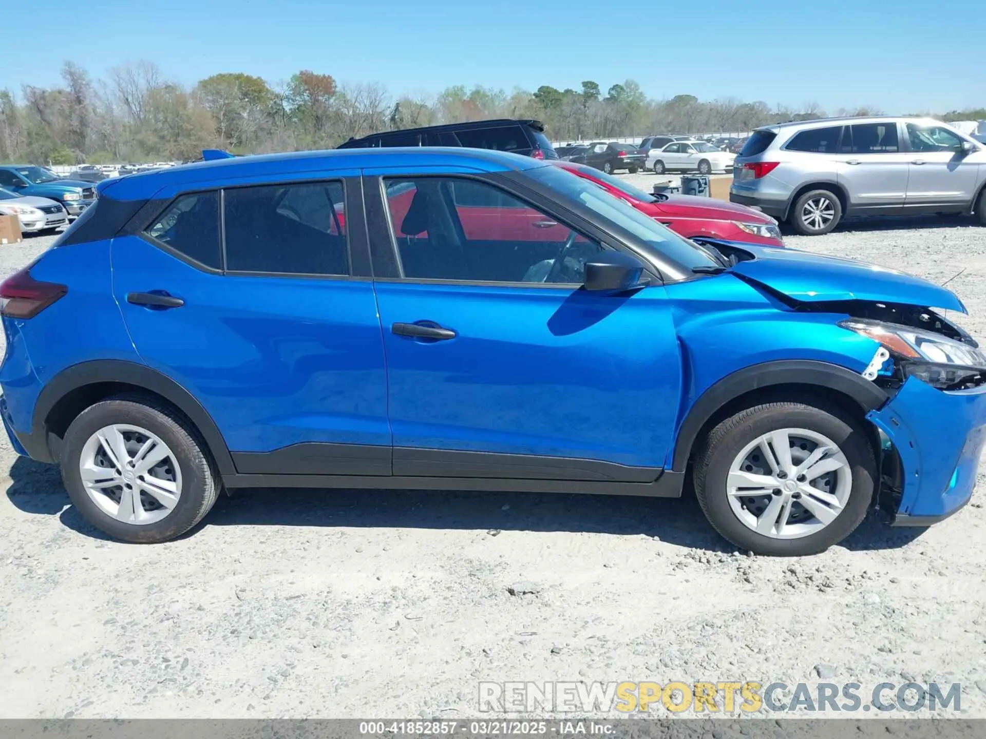 13 Photograph of a damaged car 3N1CP5BV3RL558197 NISSAN KICKS 2024
