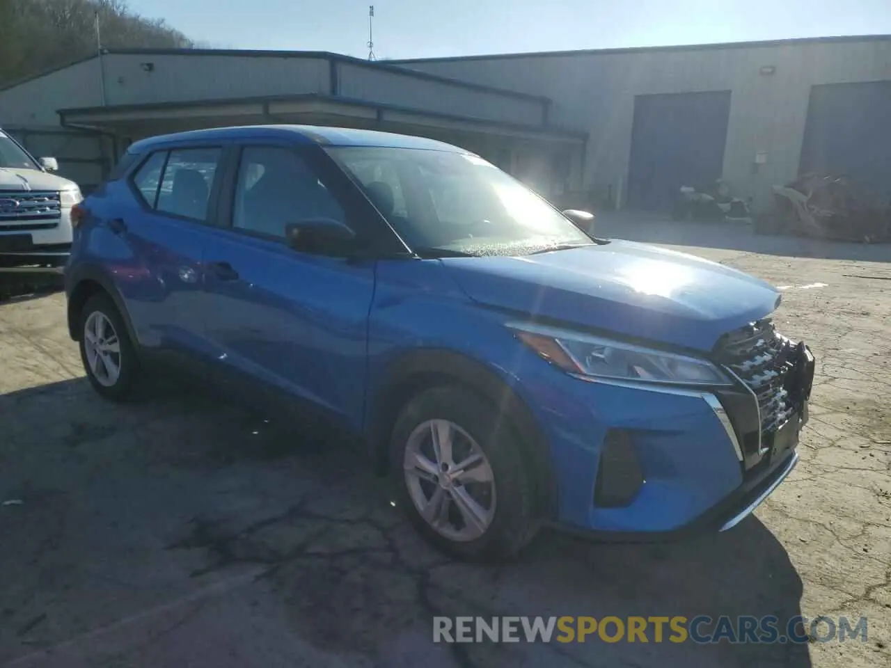 4 Photograph of a damaged car 3N1CP5BV3RL583066 NISSAN KICKS 2024