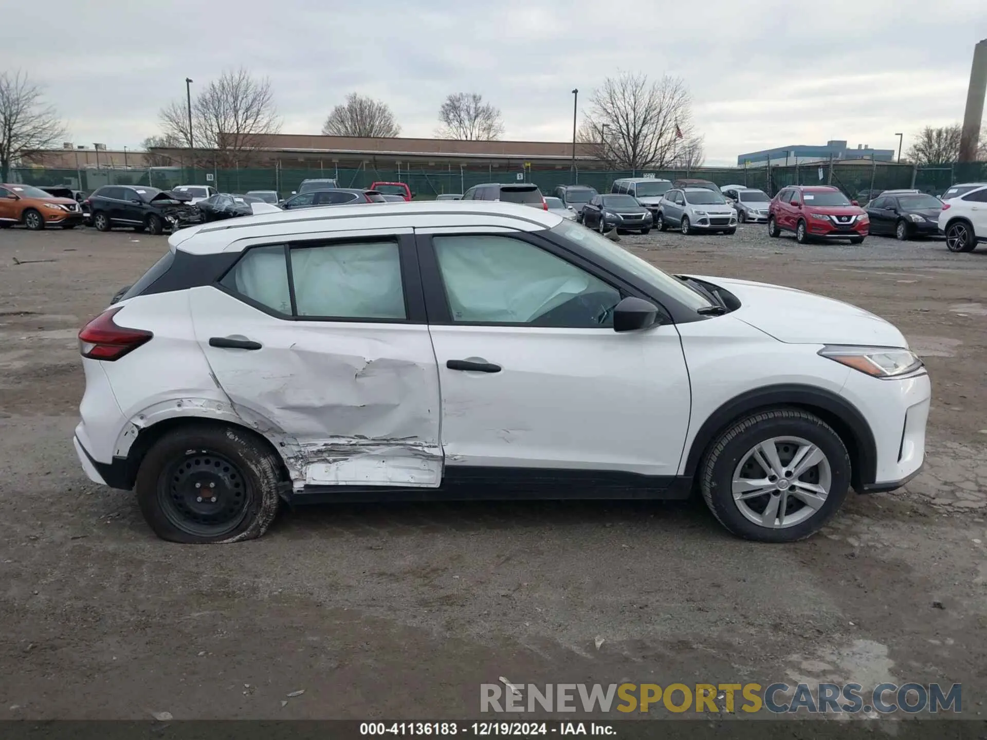 13 Фотография поврежденного автомобиля 3N1CP5BV4RL494798 NISSAN KICKS 2024