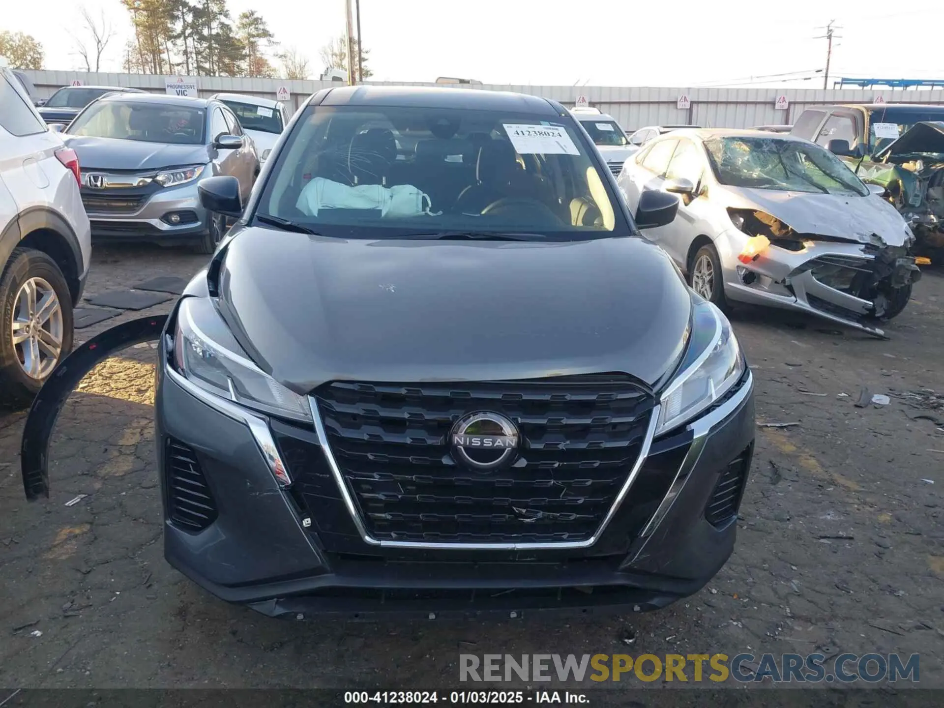 12 Photograph of a damaged car 3N1CP5BV4RL567877 NISSAN KICKS 2024