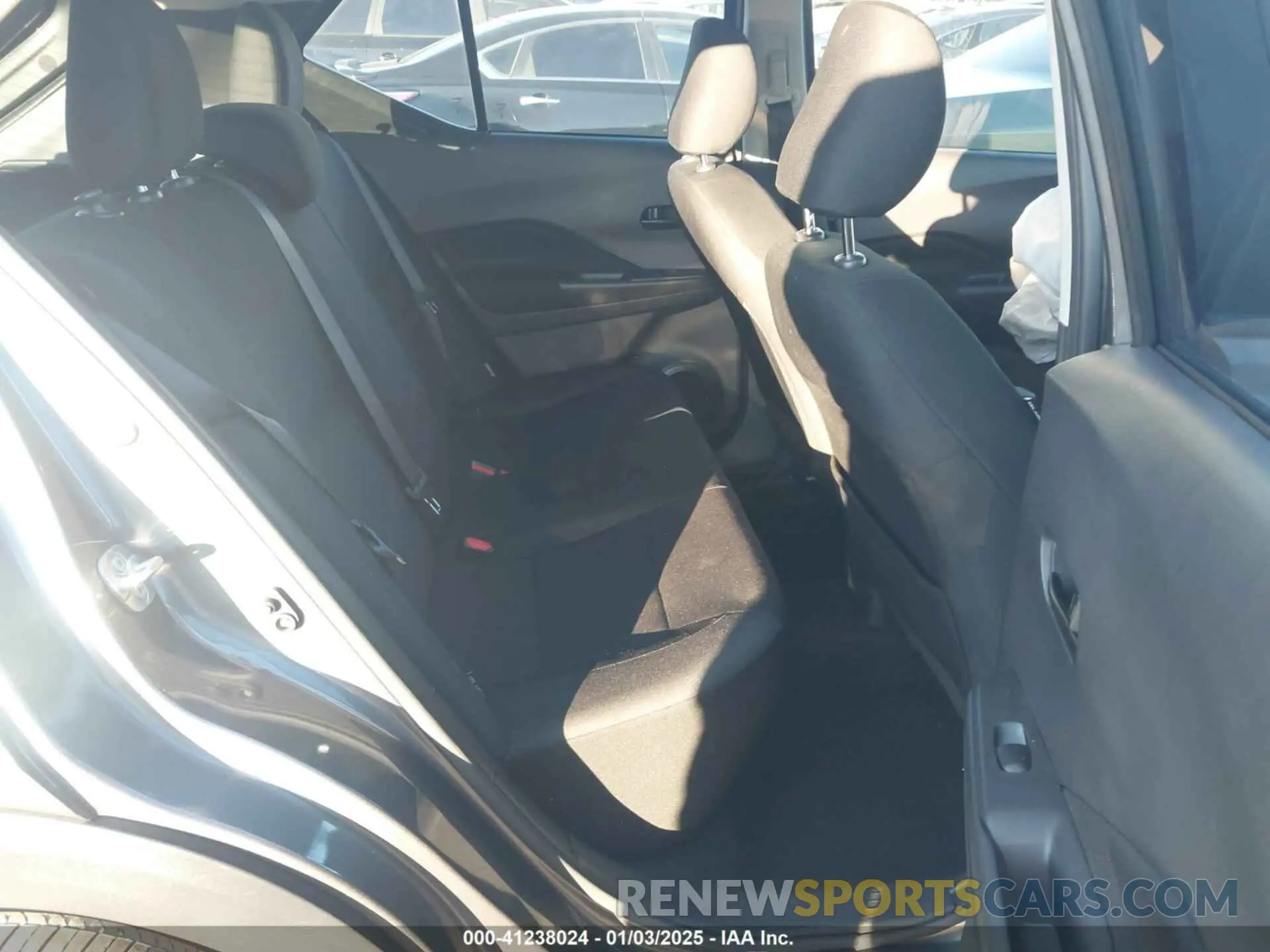 8 Photograph of a damaged car 3N1CP5BV4RL567877 NISSAN KICKS 2024