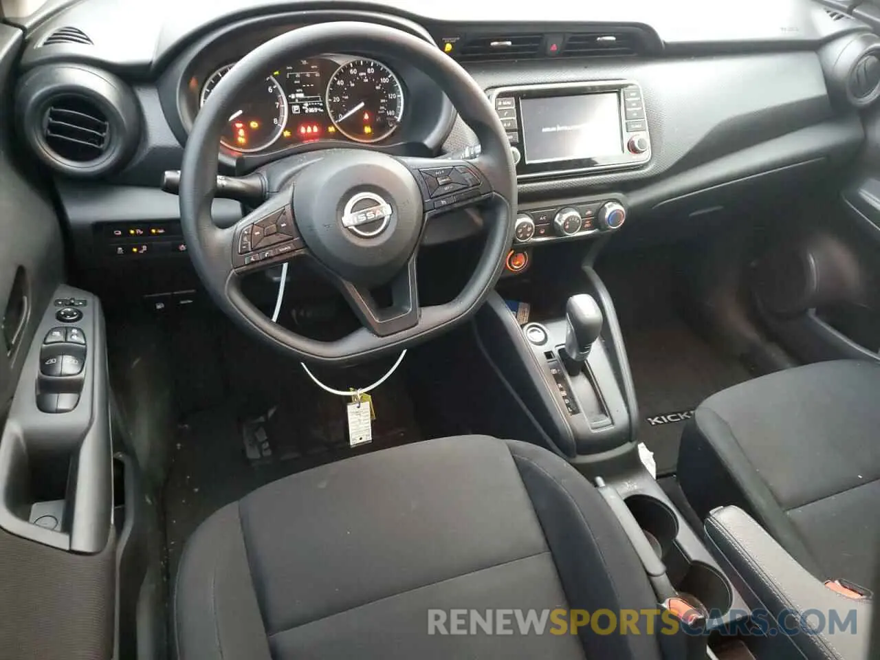 8 Фотография поврежденного автомобиля 3N1CP5BV4RL583951 NISSAN KICKS 2024