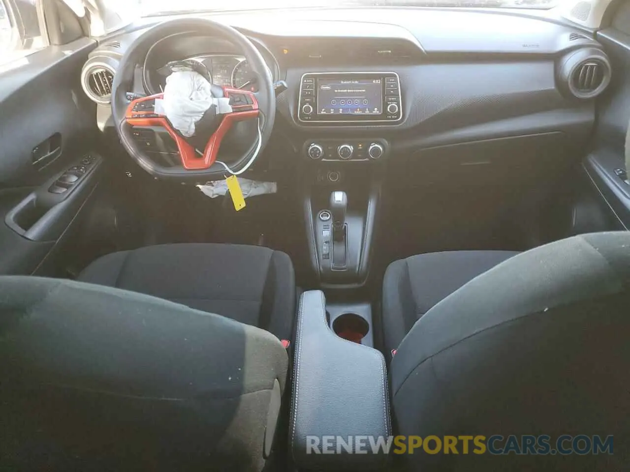 8 Фотография поврежденного автомобиля 3N1CP5BV5RL527159 NISSAN KICKS 2024