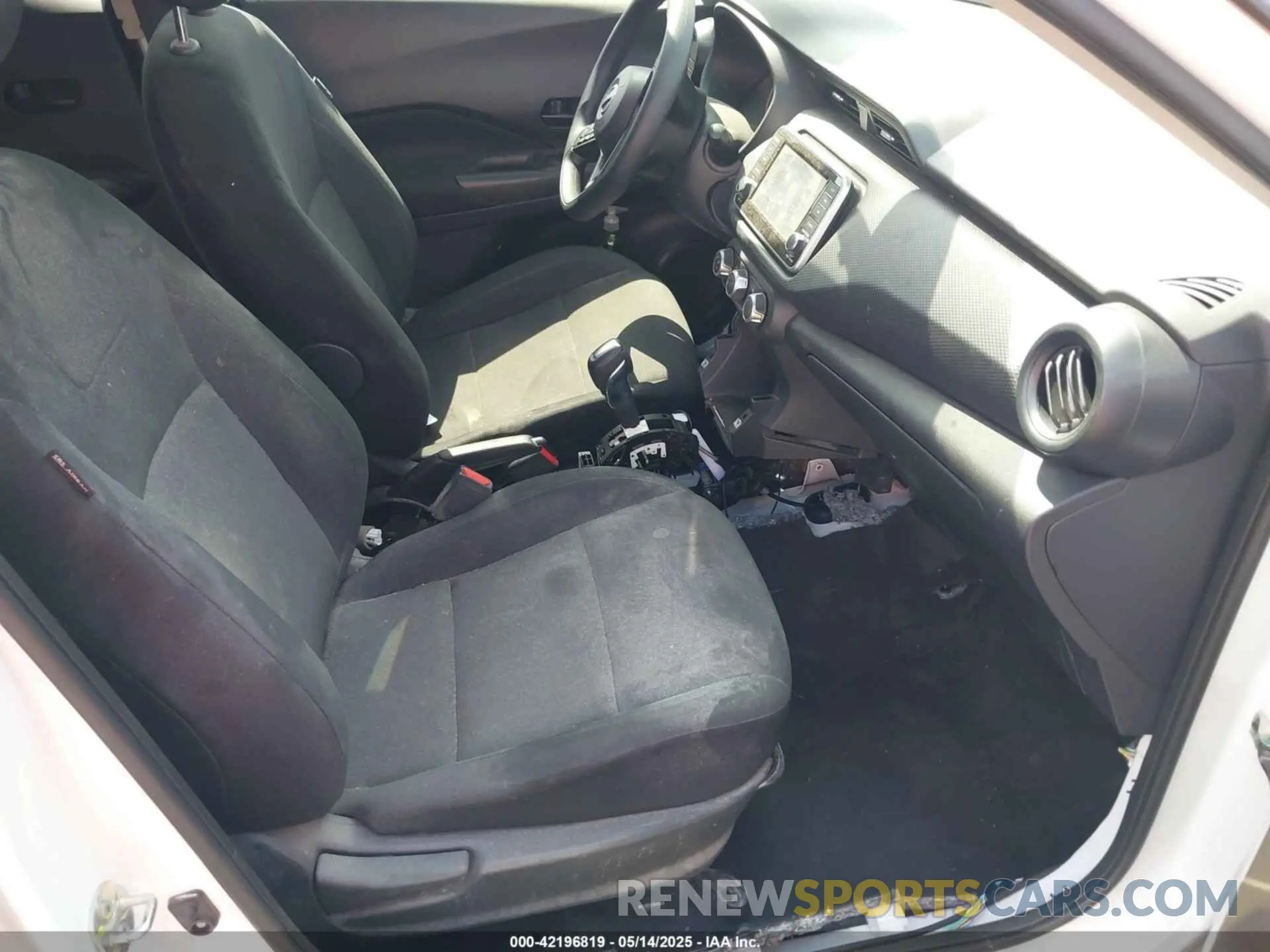 5 Photograph of a damaged car 3N1CP5BV6RL475556 NISSAN KICKS 2024