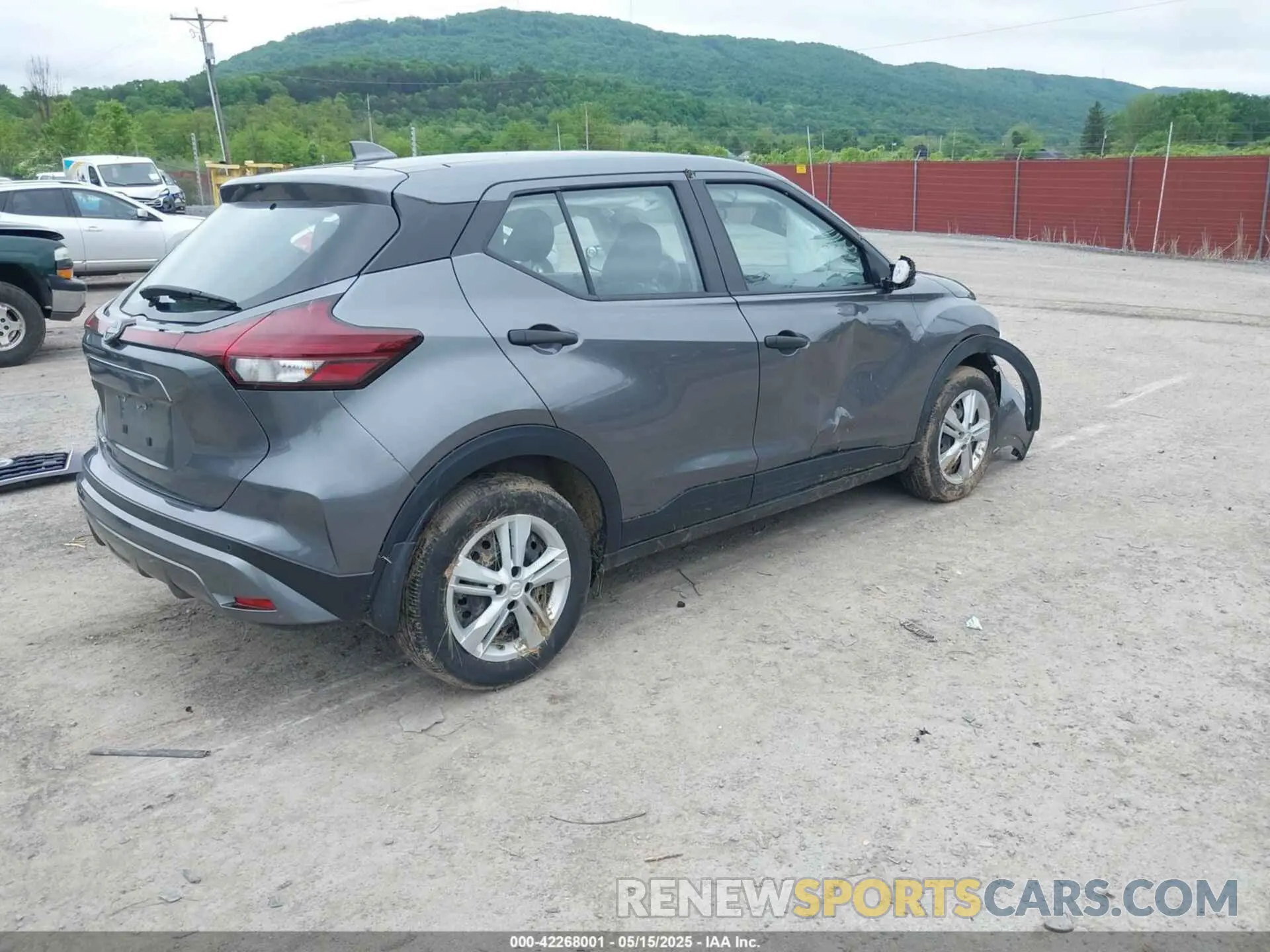 4 Photograph of a damaged car 3N1CP5BV6RL508247 NISSAN KICKS 2024