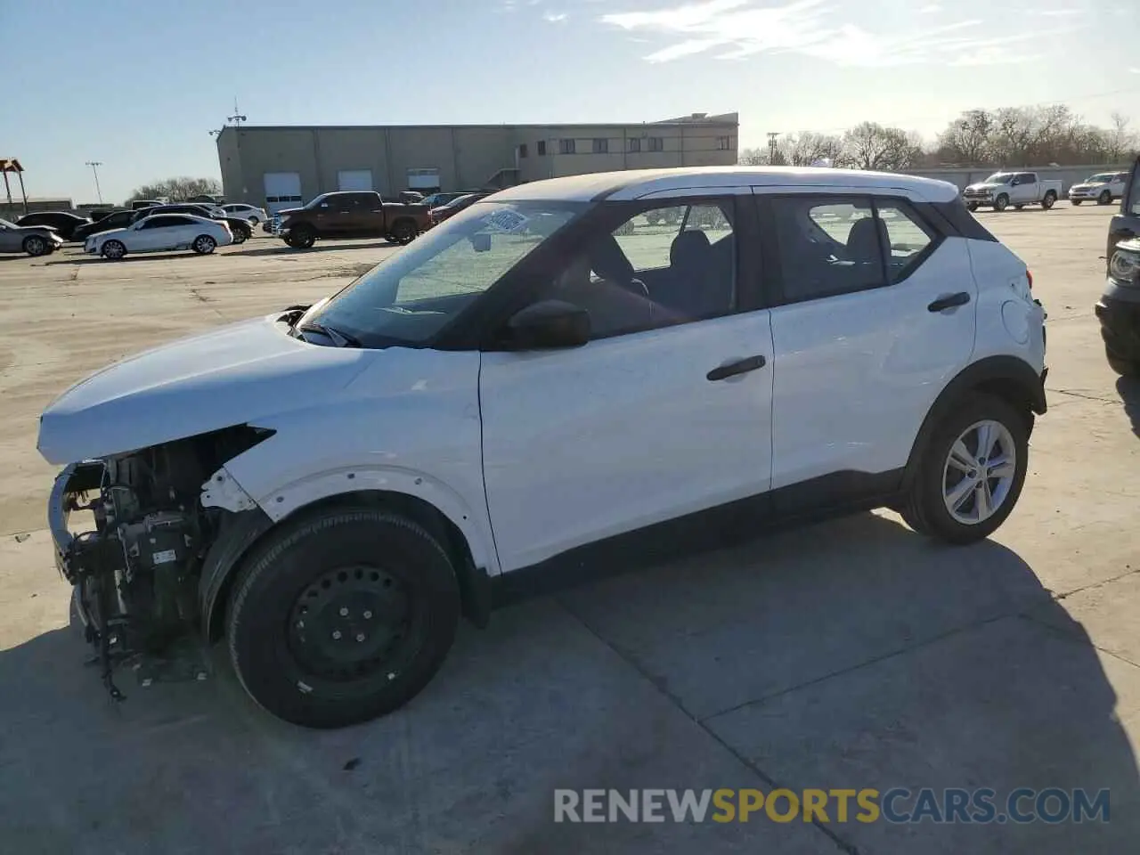 1 Photograph of a damaged car 3N1CP5BV6RL522908 NISSAN KICKS 2024
