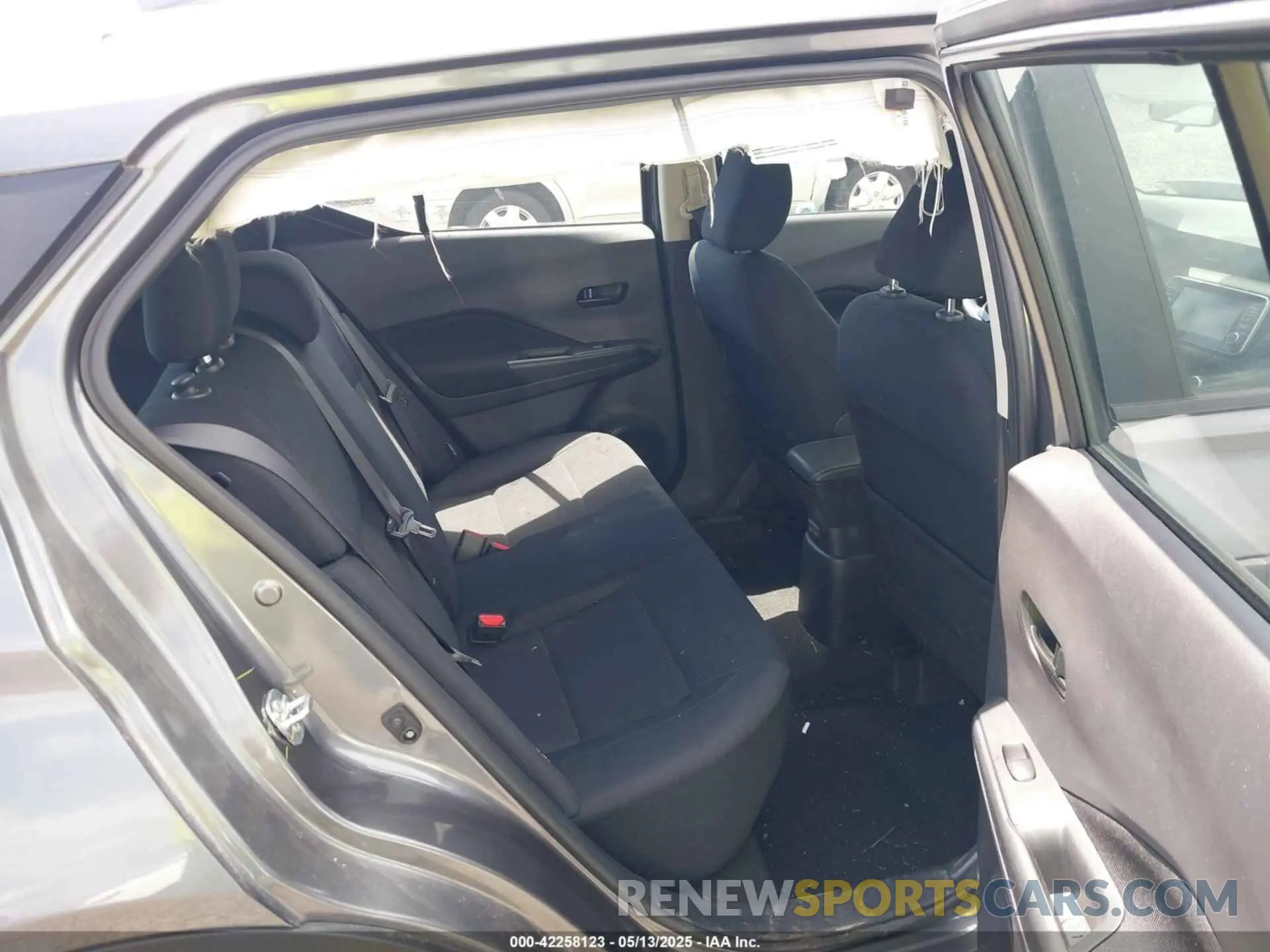 8 Фотография поврежденного автомобиля 3N1CP5BV7RL502652 NISSAN KICKS 2024