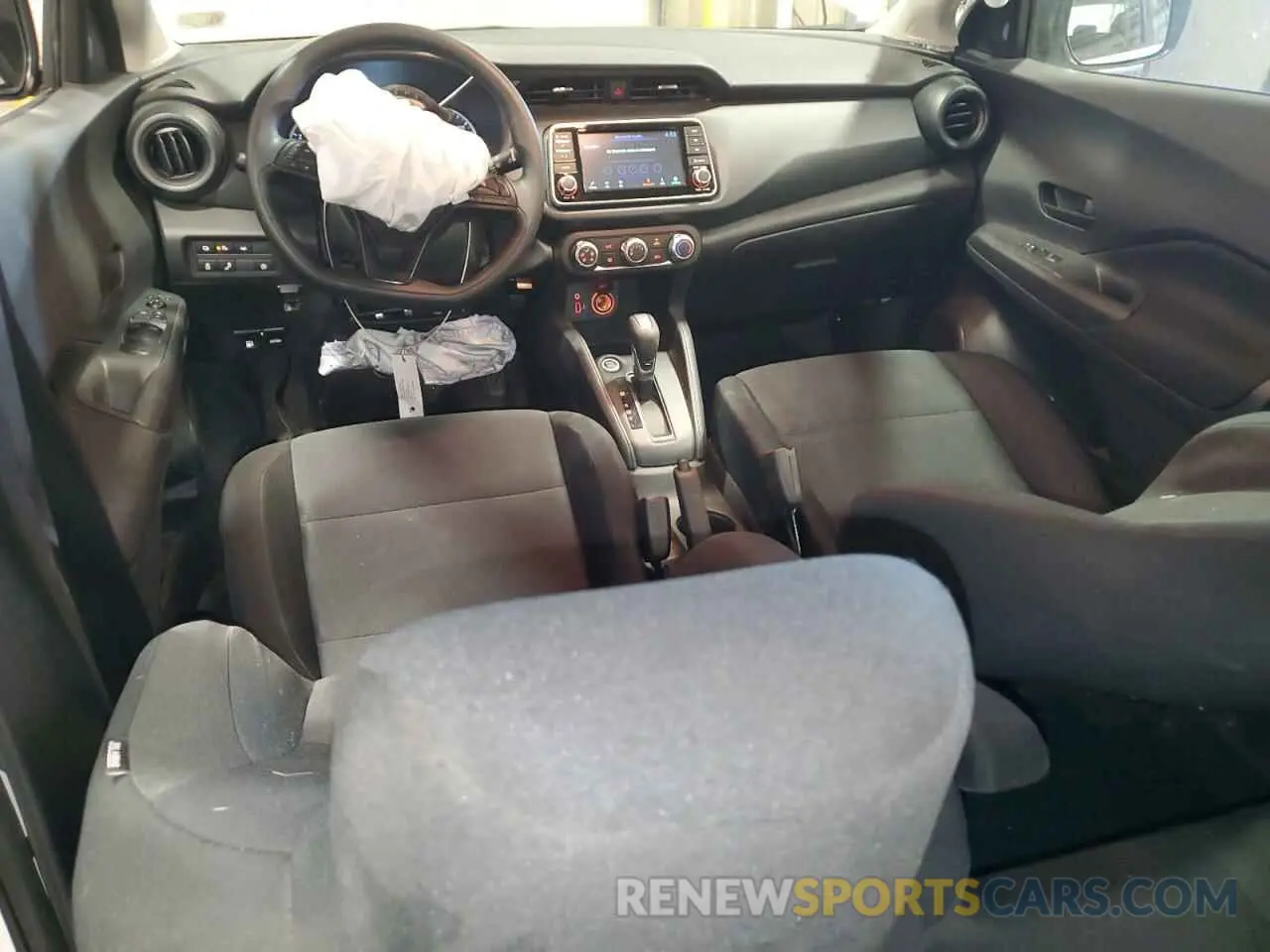 8 Фотография поврежденного автомобиля 3N1CP5BV7RL526966 NISSAN KICKS 2024