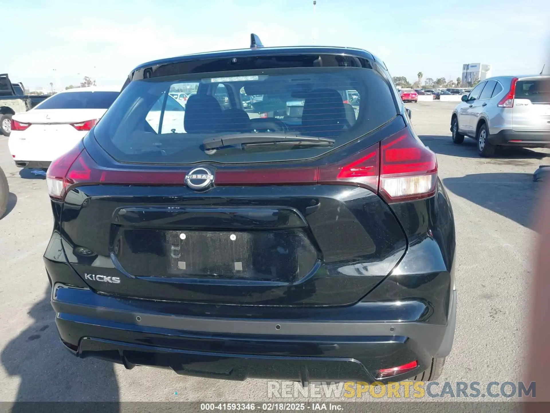 16 Photograph of a damaged car 3N1CP5BV7RL574645 NISSAN KICKS 2024