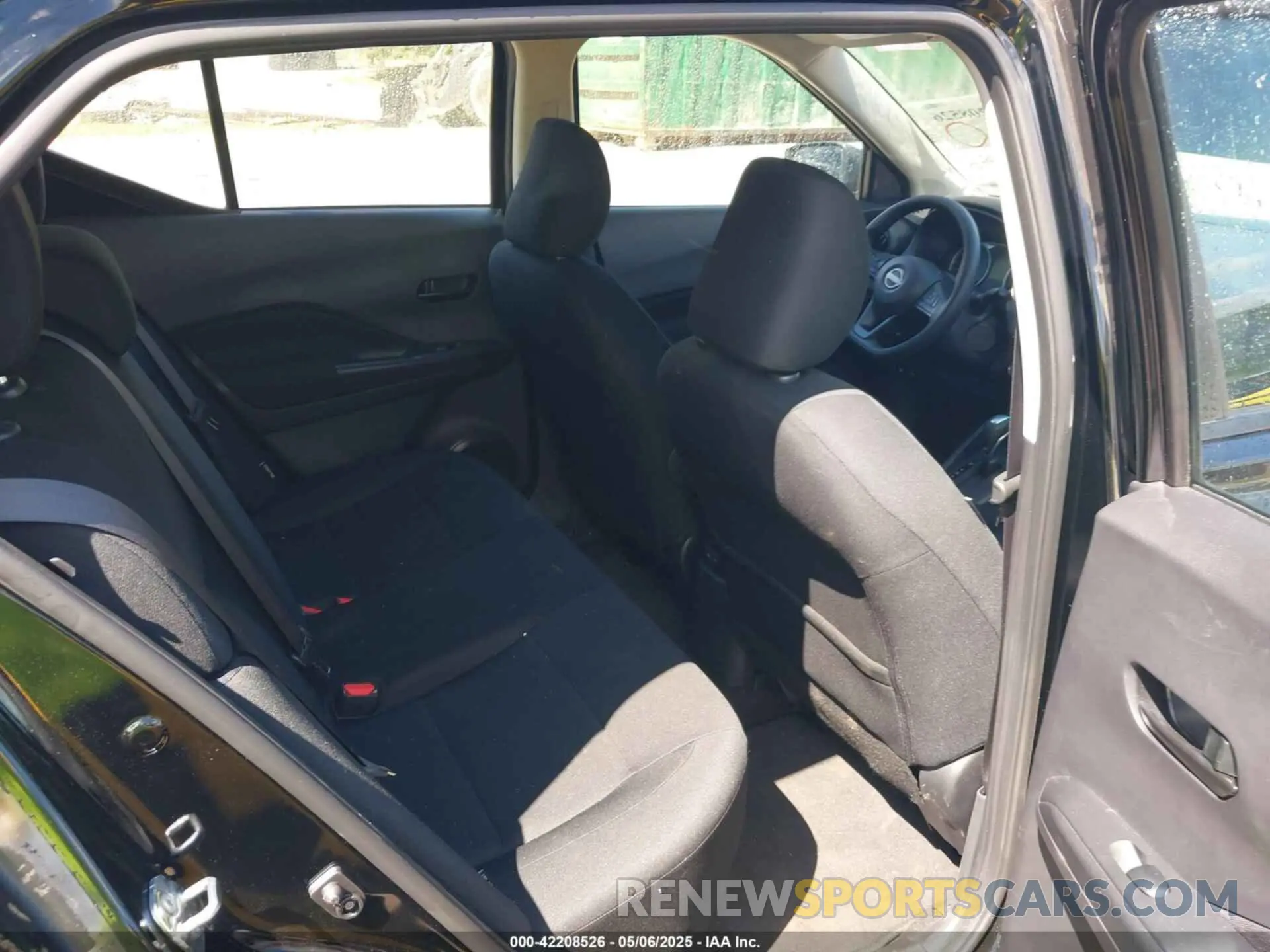 8 Photograph of a damaged car 3N1CP5BV8RL498577 NISSAN KICKS 2024