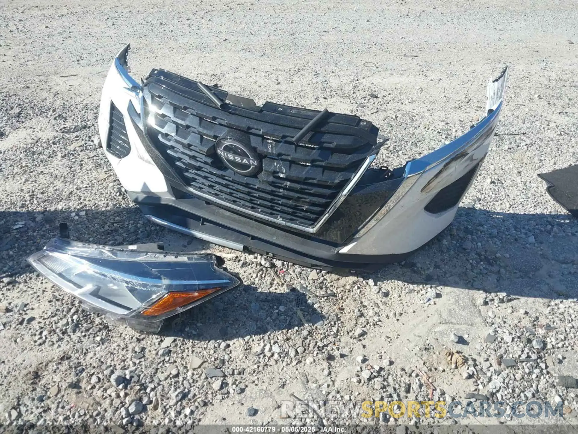 12 Photograph of a damaged car 3N1CP5BV8RL517757 NISSAN KICKS 2024