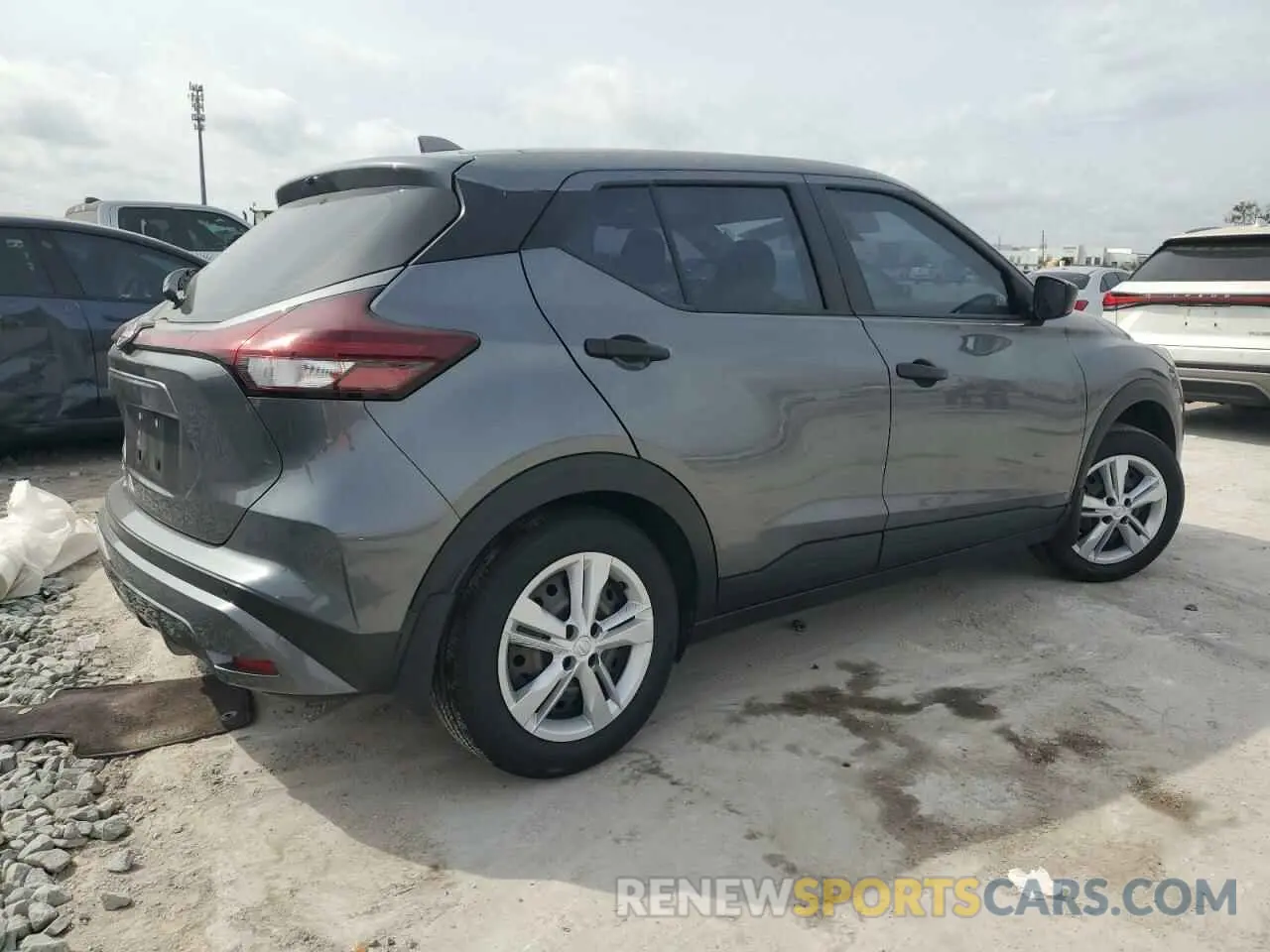 3 Photograph of a damaged car 3N1CP5BV9RL541288 NISSAN KICKS 2024