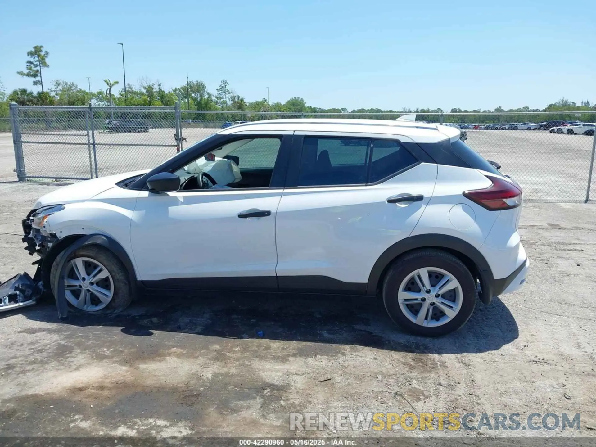 14 Фотография поврежденного автомобиля 3N1CP5BVXRL472661 NISSAN KICKS 2024