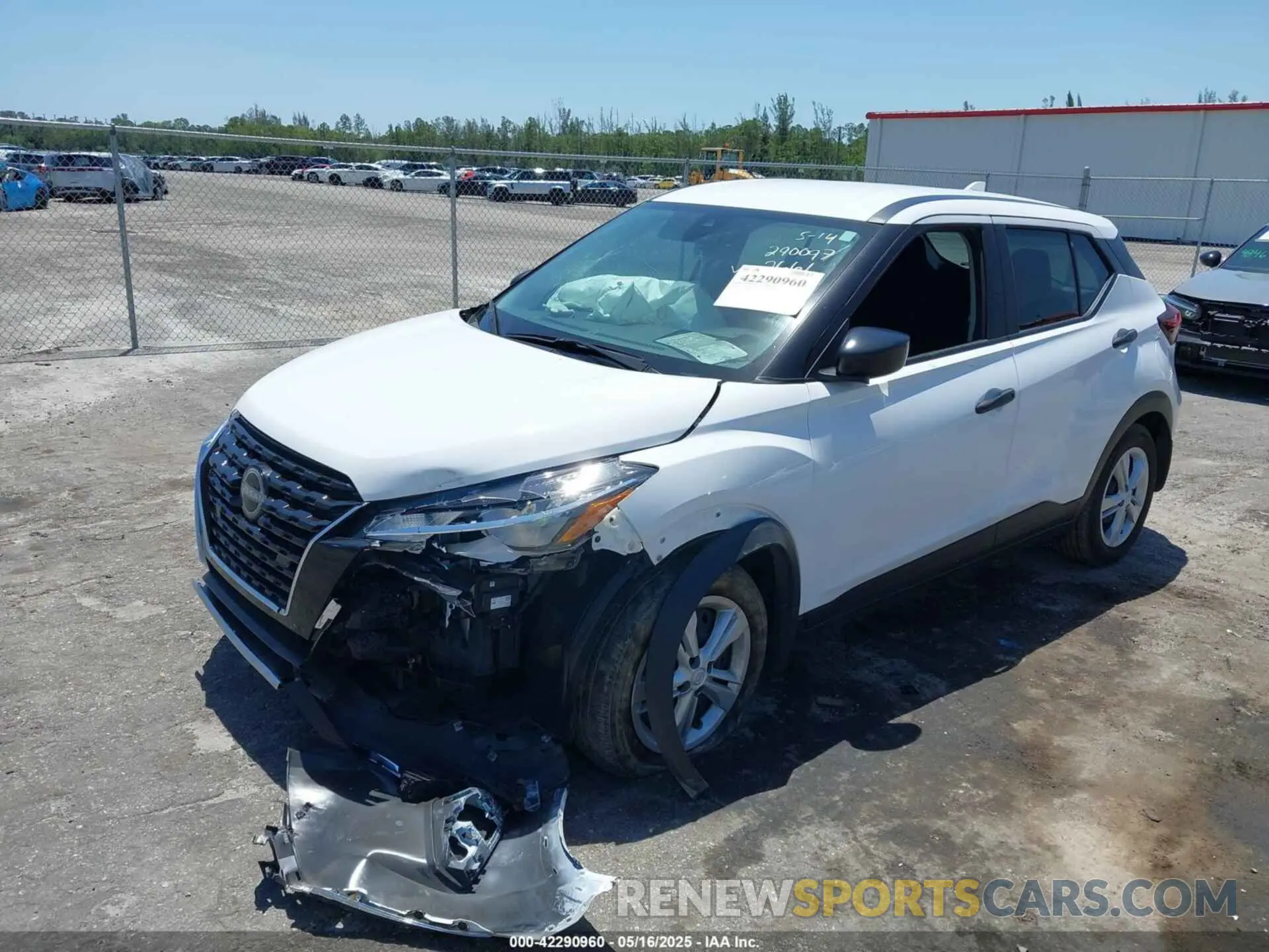 2 Фотография поврежденного автомобиля 3N1CP5BVXRL472661 NISSAN KICKS 2024