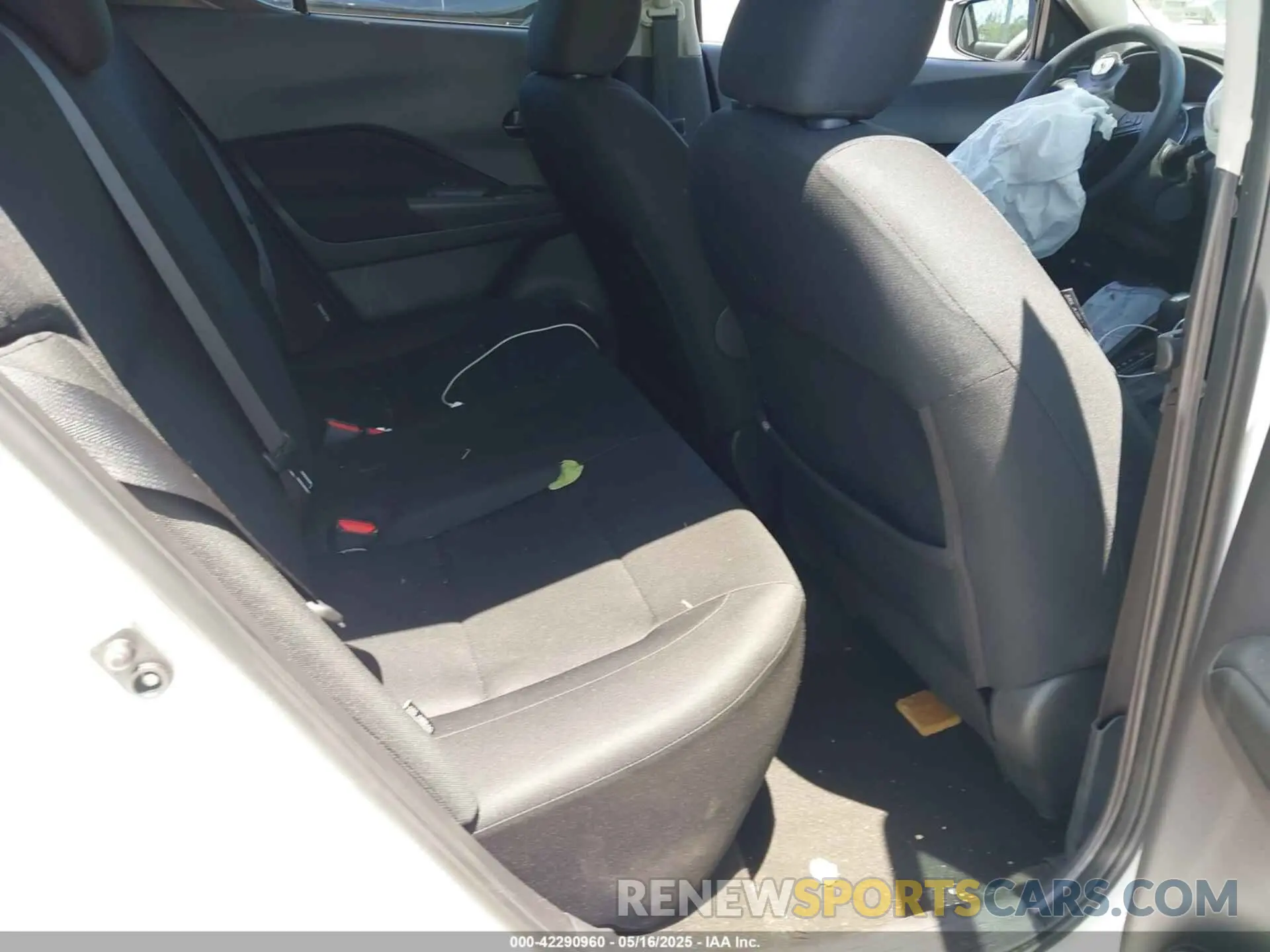 8 Фотография поврежденного автомобиля 3N1CP5BVXRL472661 NISSAN KICKS 2024