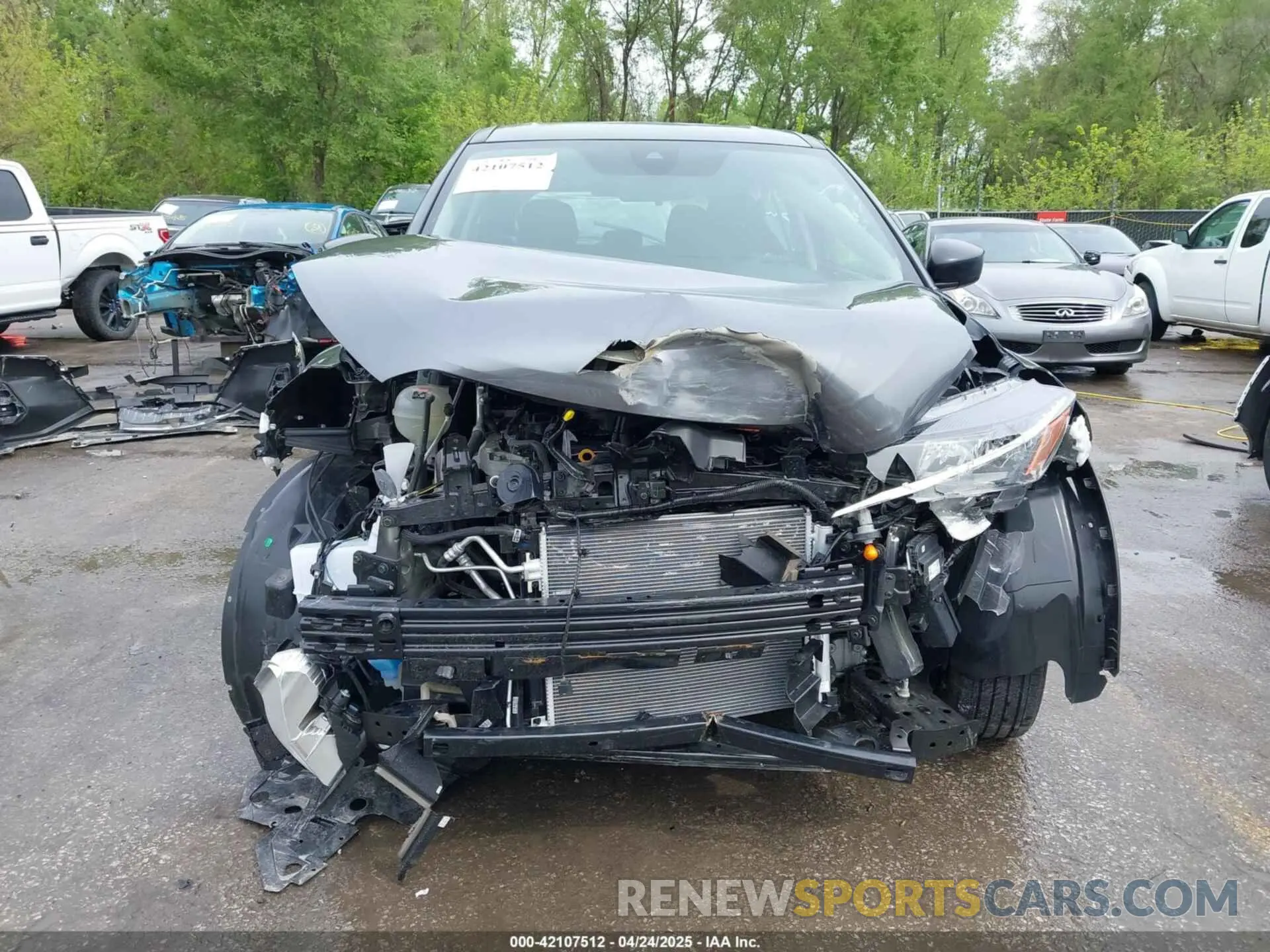 13 Photograph of a damaged car 3N1CP5BVXRL569780 NISSAN KICKS 2024