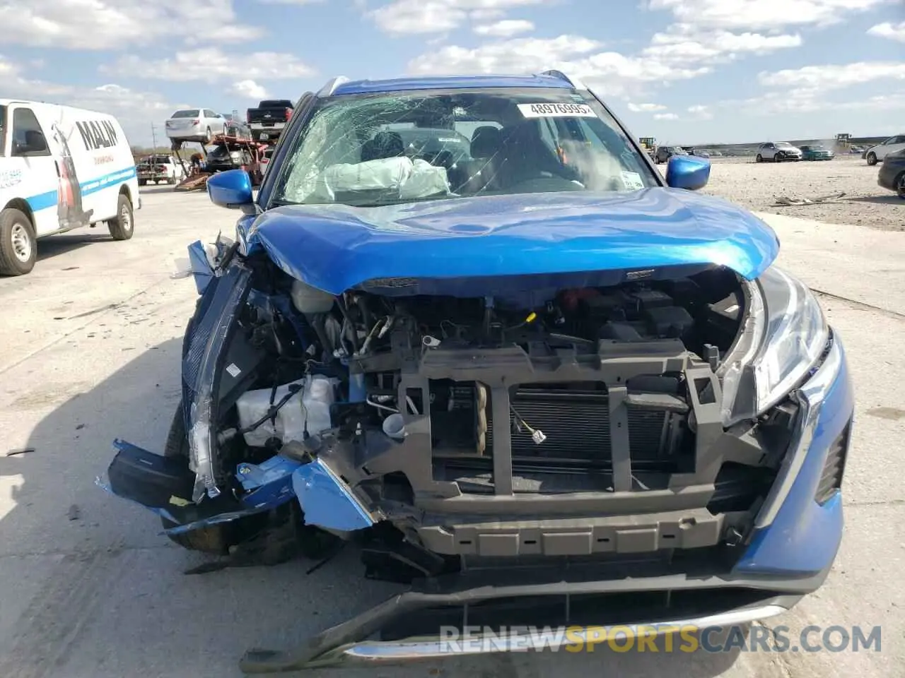 5 Photograph of a damaged car 3N1CP5CV1RL480372 NISSAN KICKS 2024