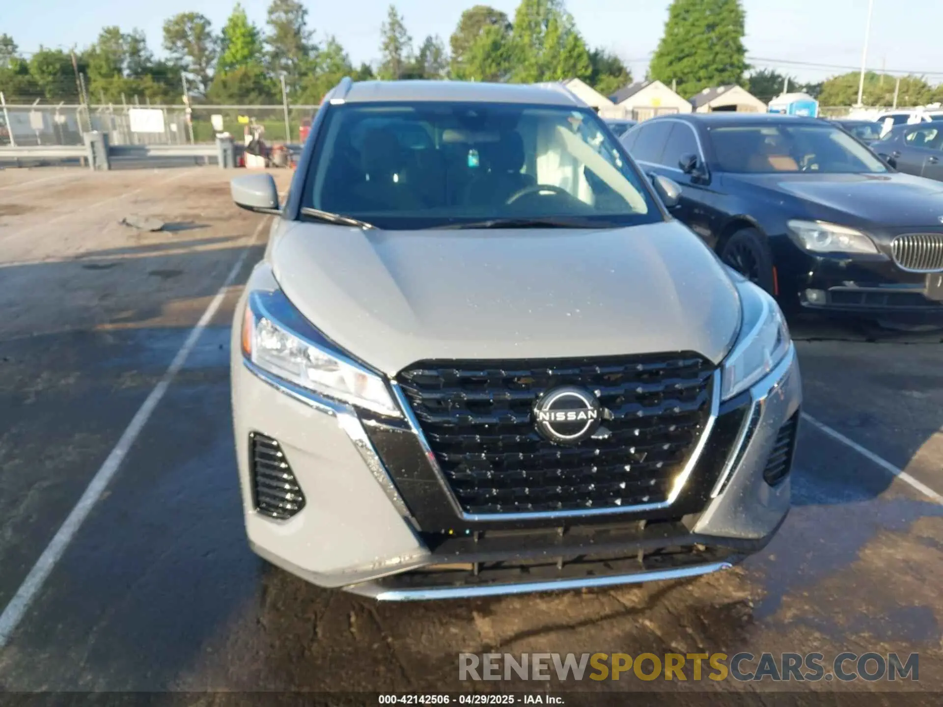 12 Фотография поврежденного автомобиля 3N1CP5CV1RL482817 NISSAN KICKS 2024