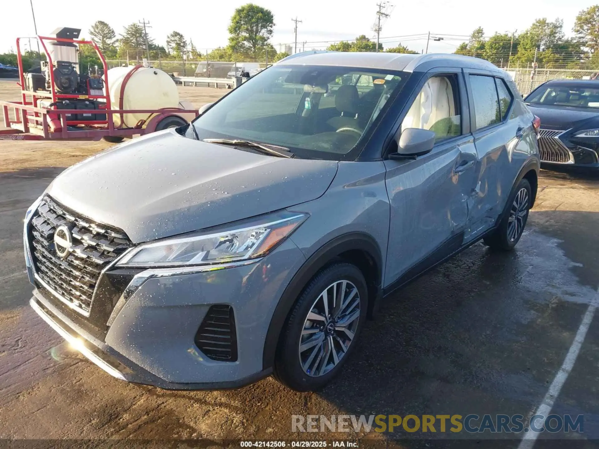 2 Фотография поврежденного автомобиля 3N1CP5CV1RL482817 NISSAN KICKS 2024