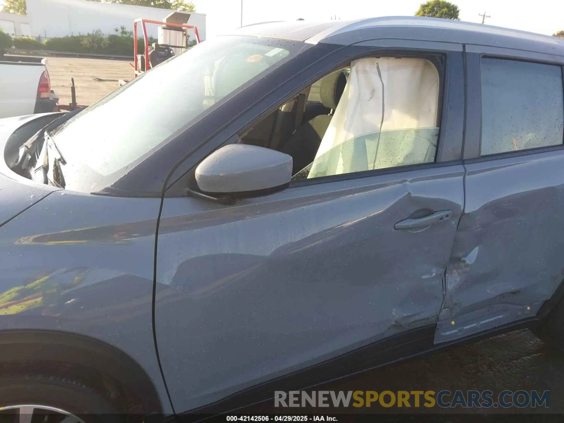 6 Фотография поврежденного автомобиля 3N1CP5CV1RL482817 NISSAN KICKS 2024