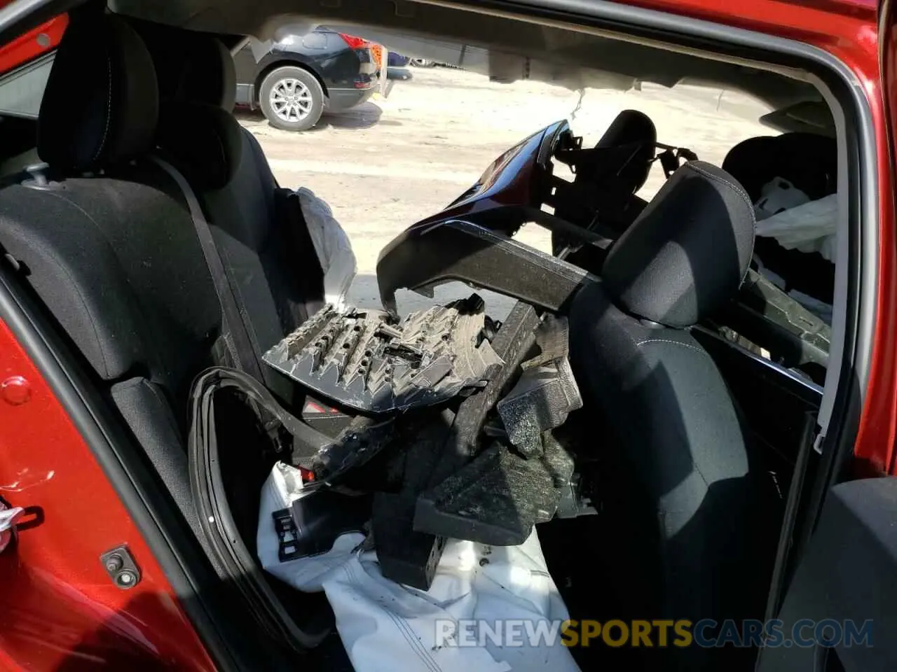 11 Photograph of a damaged car 3N1CP5CV1RL532891 NISSAN KICKS 2024