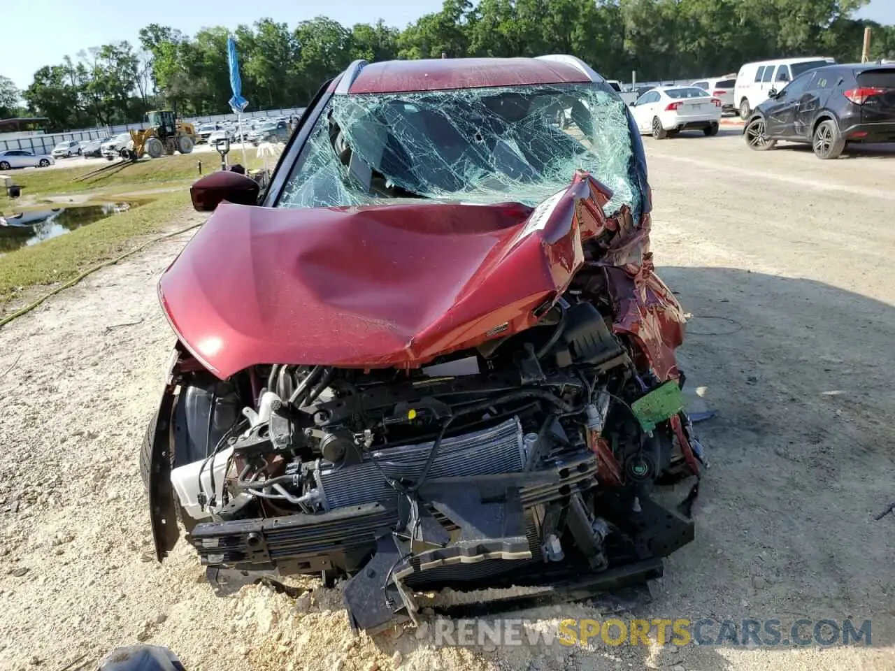5 Photograph of a damaged car 3N1CP5CV1RL532891 NISSAN KICKS 2024