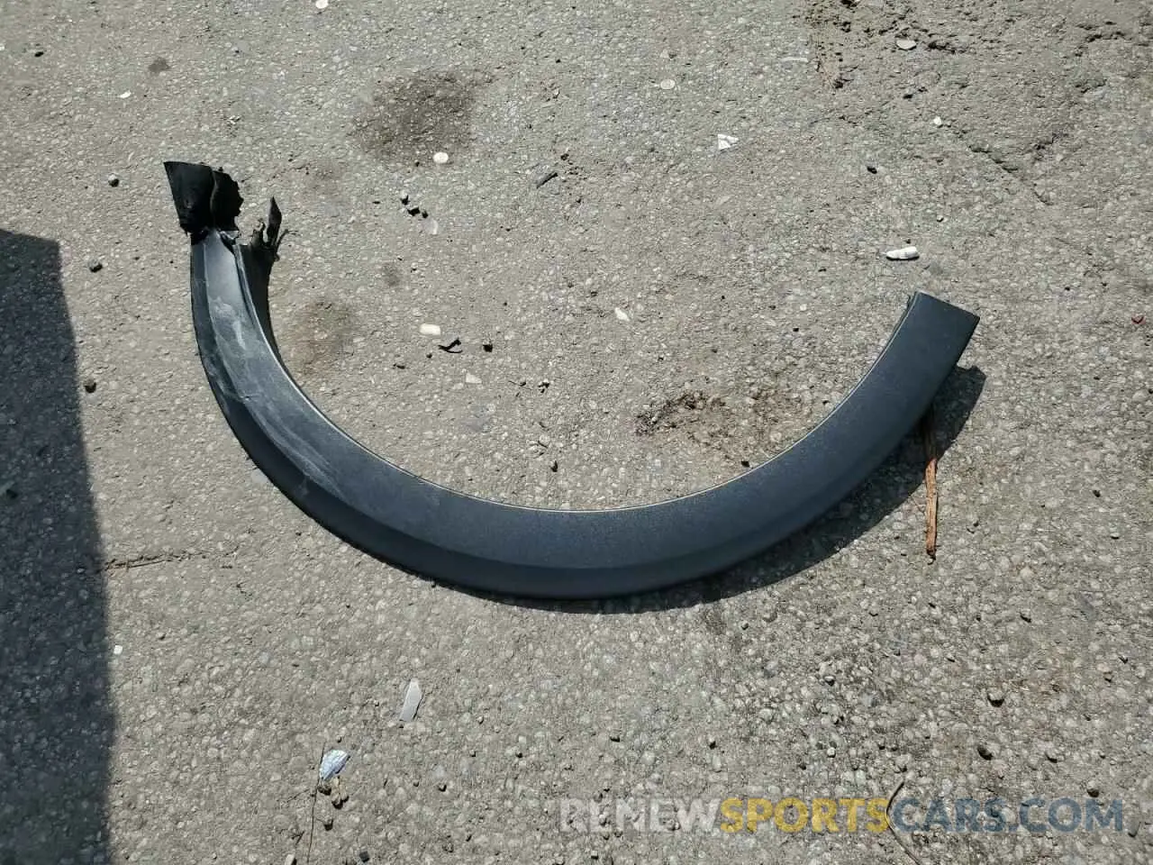 13 Photograph of a damaged car 3N1CP5CV1RL551408 NISSAN KICKS 2024