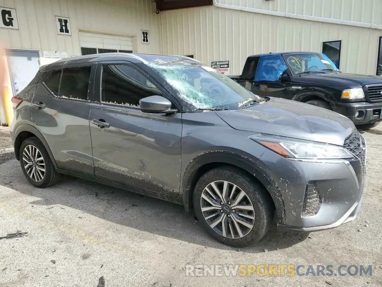 4 Photograph of a damaged car 3N1CP5CV2RL486939 NISSAN KICKS 2024