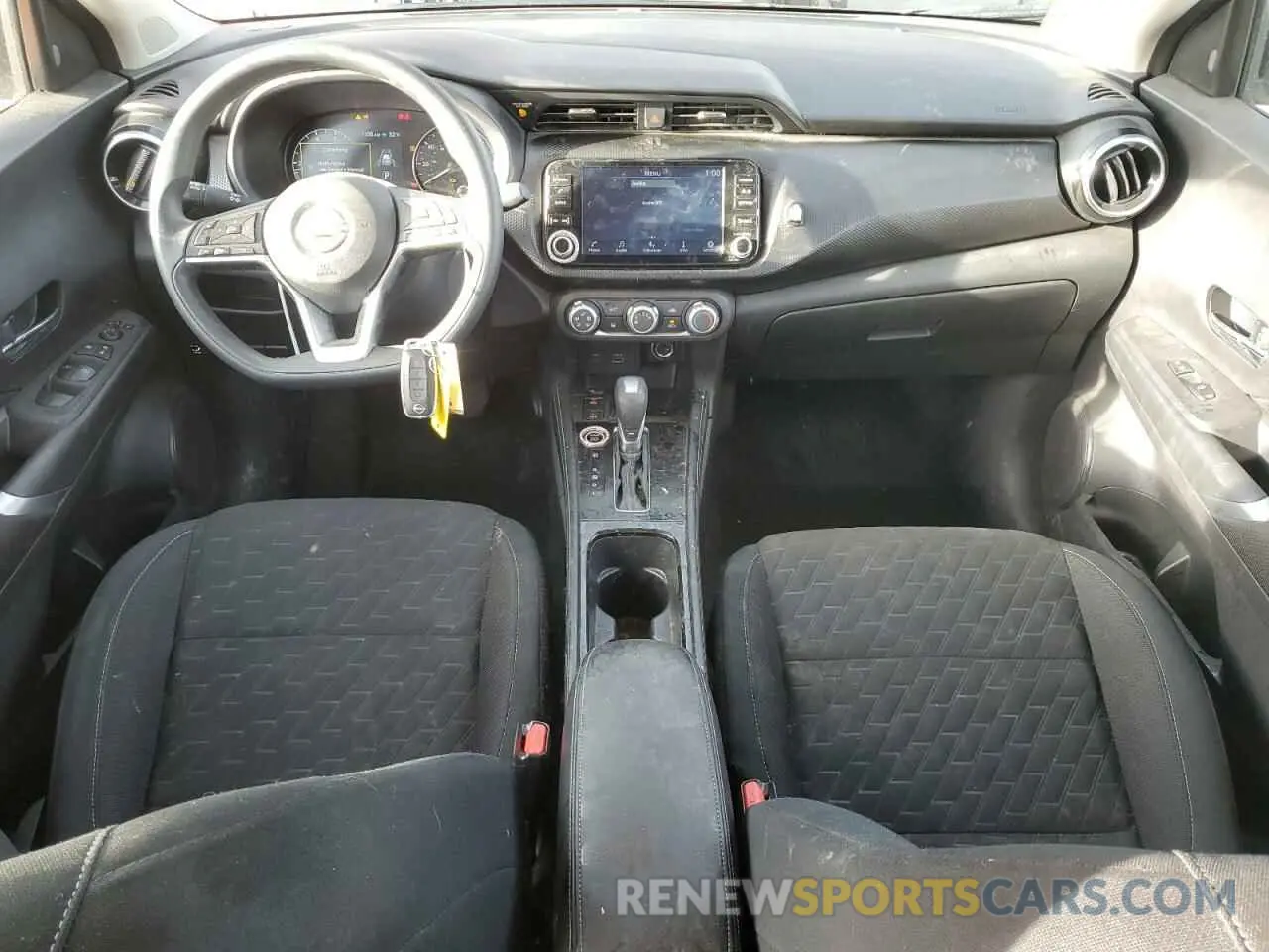 8 Photograph of a damaged car 3N1CP5CV3RL480759 NISSAN KICKS 2024