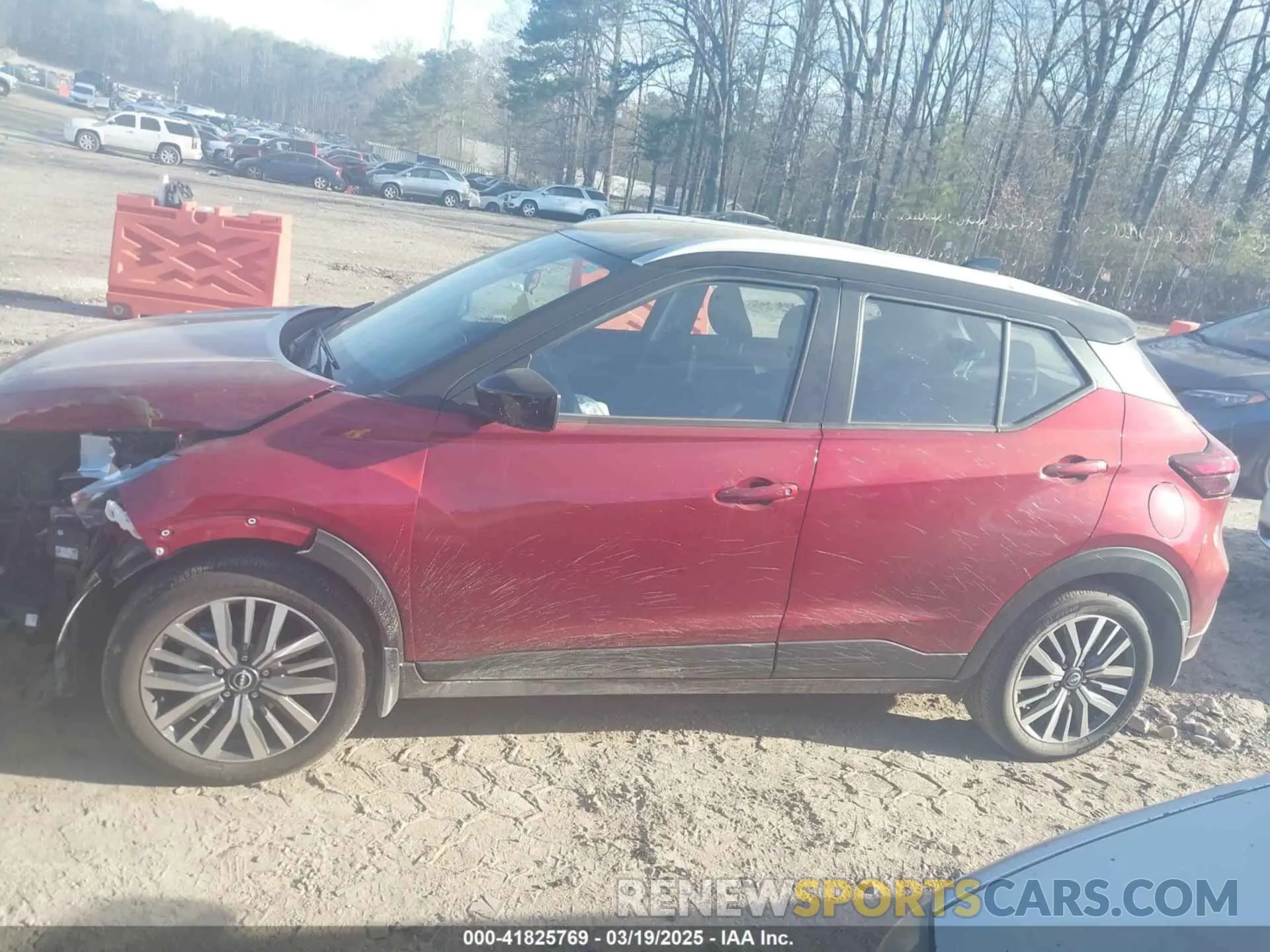 14 Photograph of a damaged car 3N1CP5CV3RL514666 NISSAN KICKS 2024