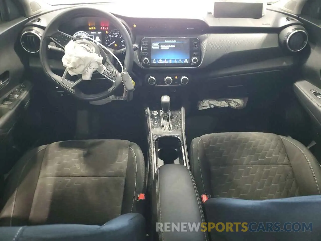 8 Photograph of a damaged car 3N1CP5CV6RL480805 NISSAN KICKS 2024