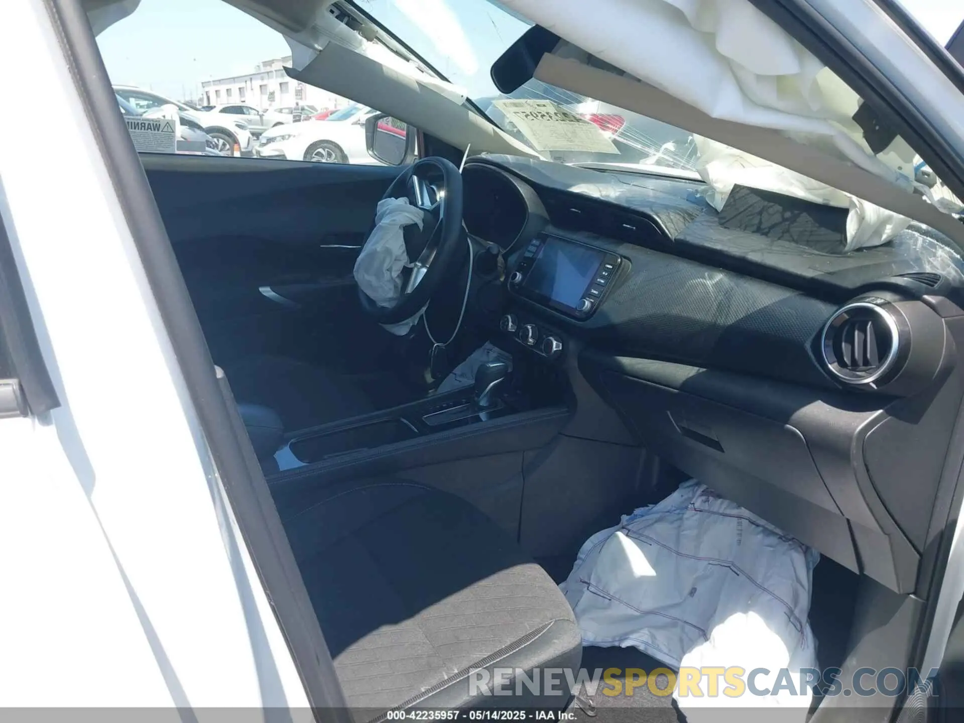5 Фотография поврежденного автомобиля 3N1CP5CV7RL493174 NISSAN KICKS 2024