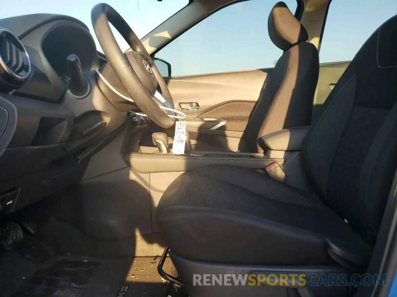 7 Фотография поврежденного автомобиля 3N1CP5CV8RL517272 NISSAN KICKS 2024