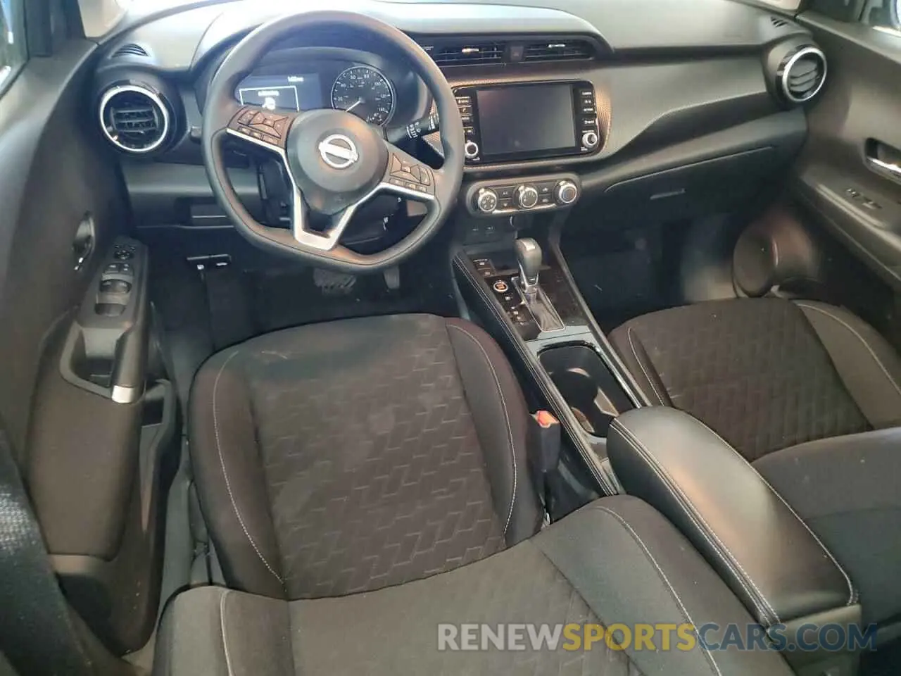 8 Photograph of a damaged car 3N1CP5CV8RL557190 NISSAN KICKS 2024