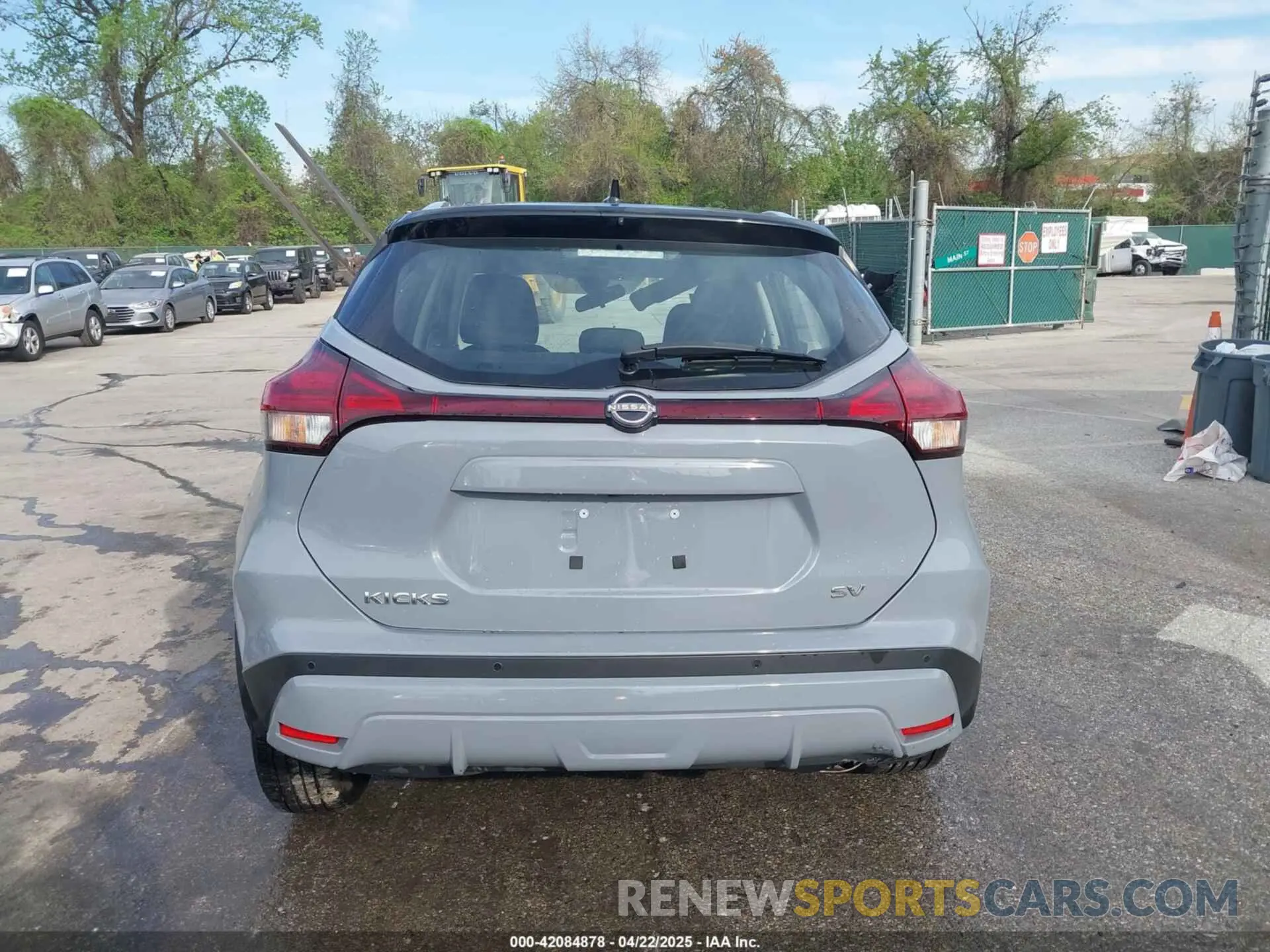16 Photograph of a damaged car 3N1CP5CV9RL503140 NISSAN KICKS 2024