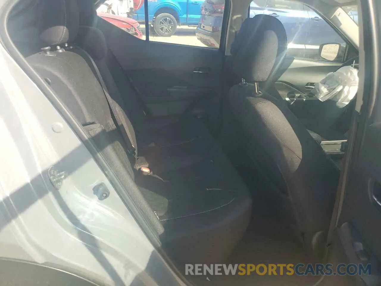 11 Photograph of a damaged car 3N1CP5CVXRL501168 NISSAN KICKS 2024