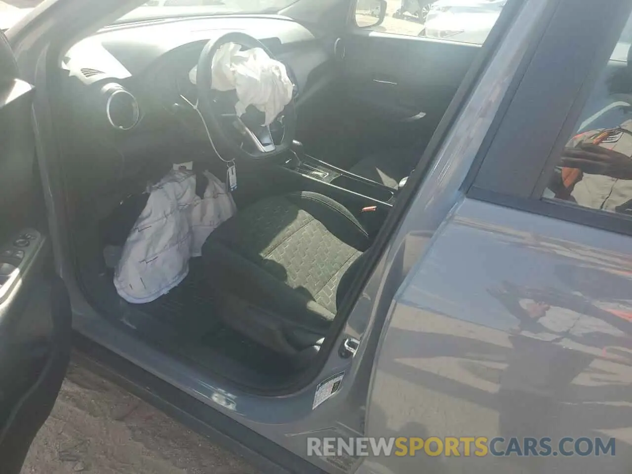 7 Photograph of a damaged car 3N1CP5CVXRL501168 NISSAN KICKS 2024
