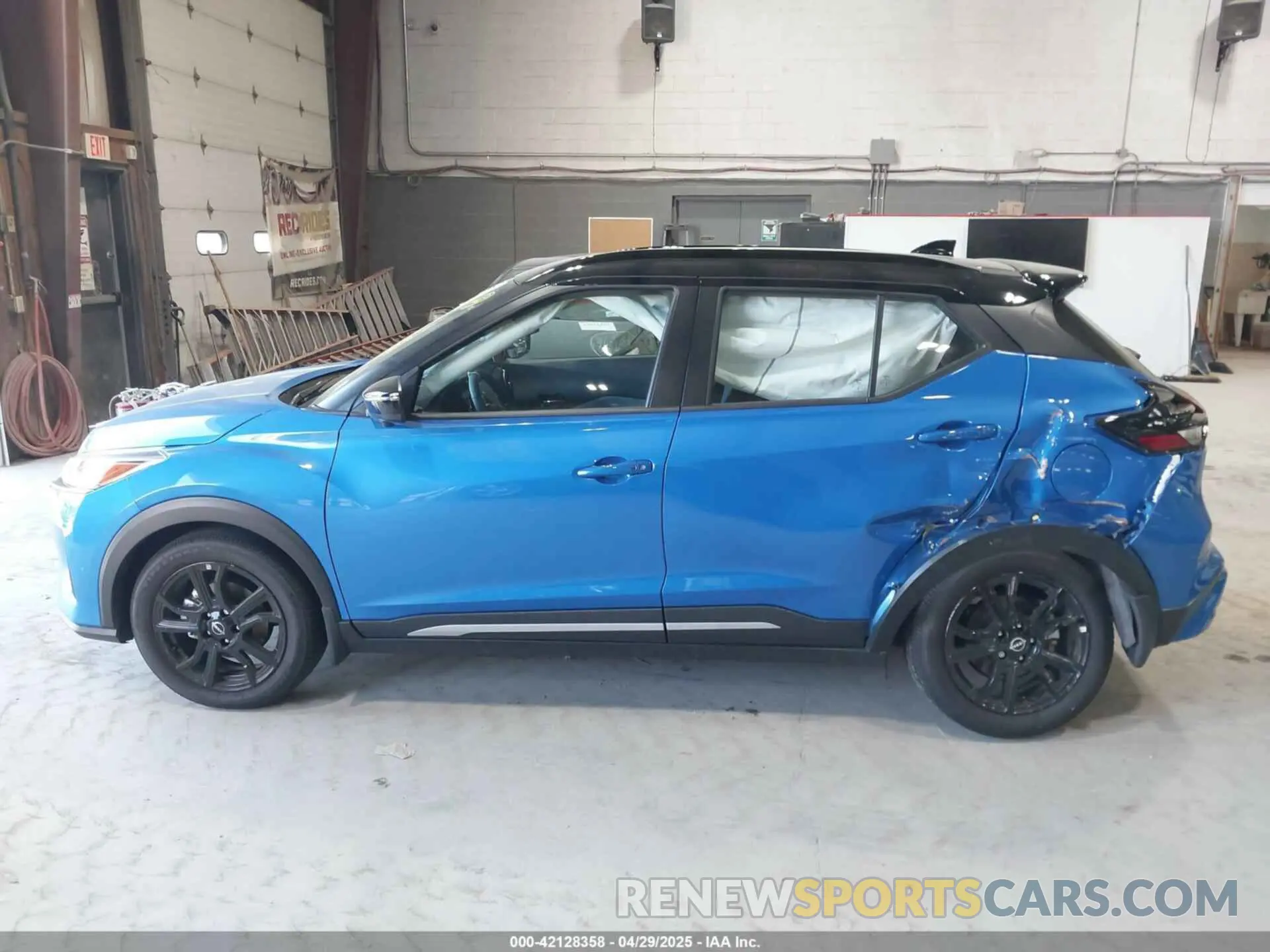 14 Фотография поврежденного автомобиля 3N1CP5DV0RL567775 NISSAN KICKS 2024