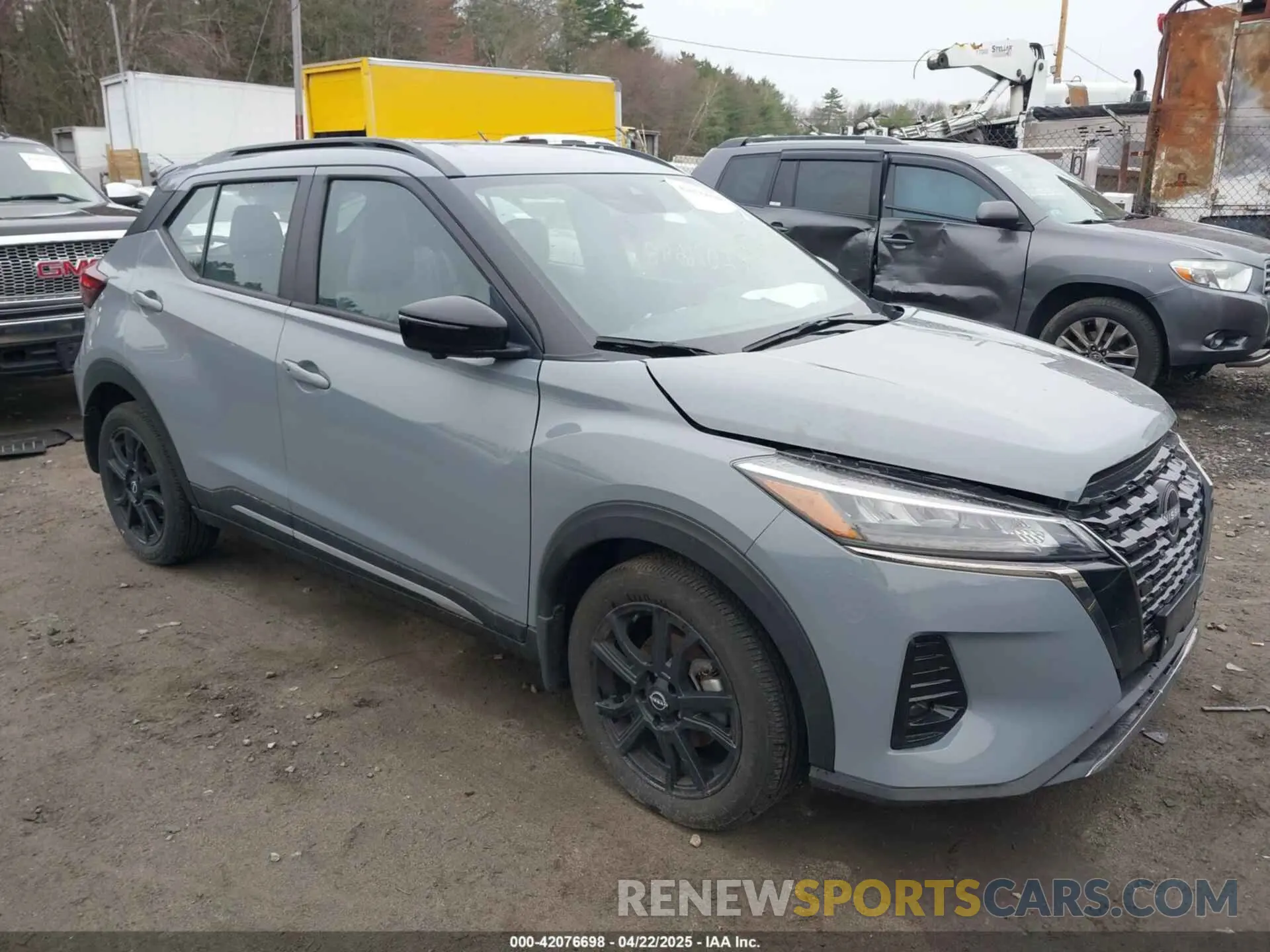 1 Photograph of a damaged car 3N1CP5DV1RL553397 NISSAN KICKS 2024
