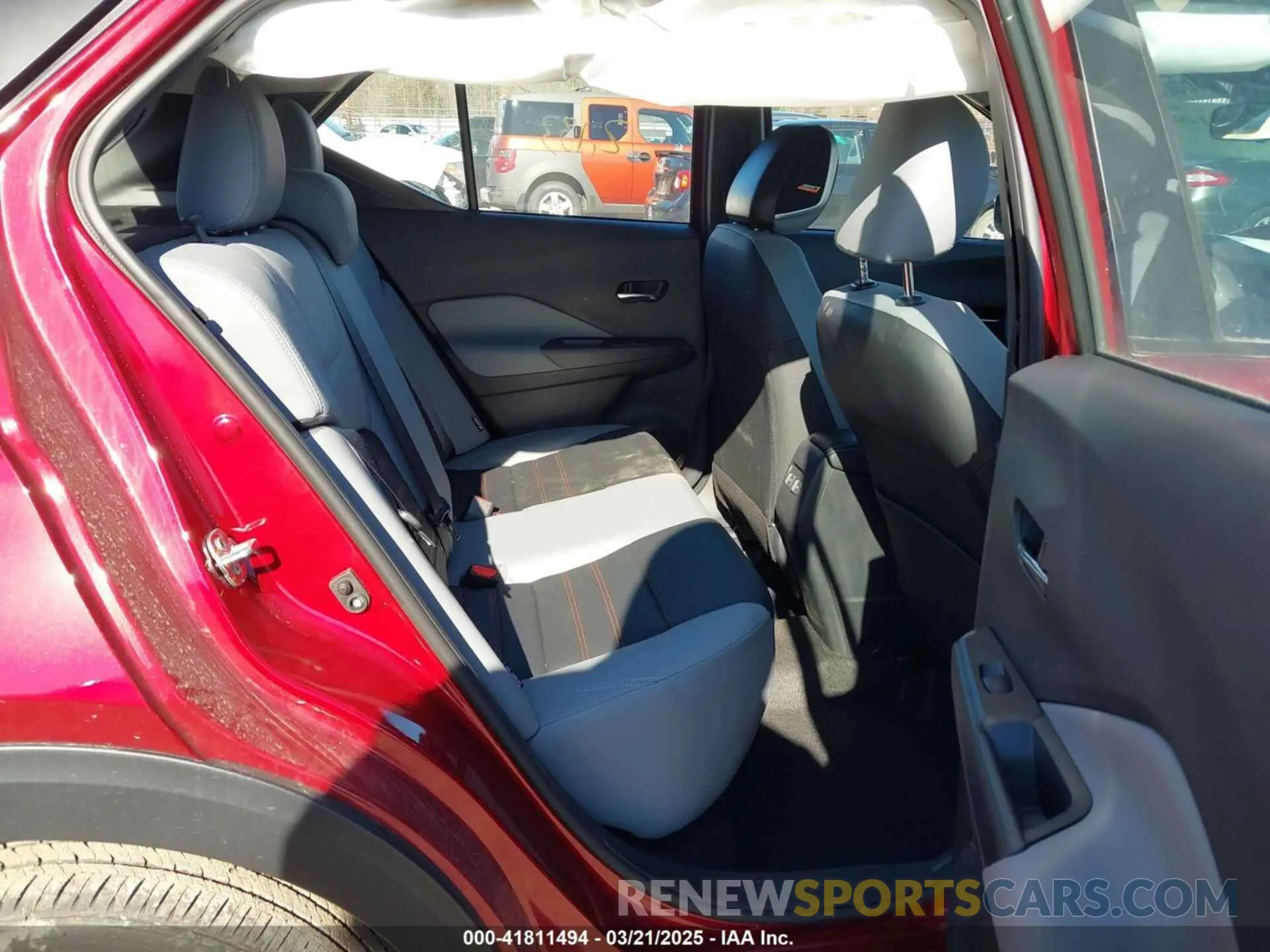 8 Photograph of a damaged car 3N1CP5DV1RL560916 NISSAN KICKS 2024