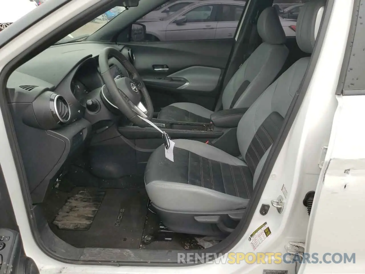 7 Photograph of a damaged car 3N1CP5DV2RL497695 NISSAN KICKS 2024