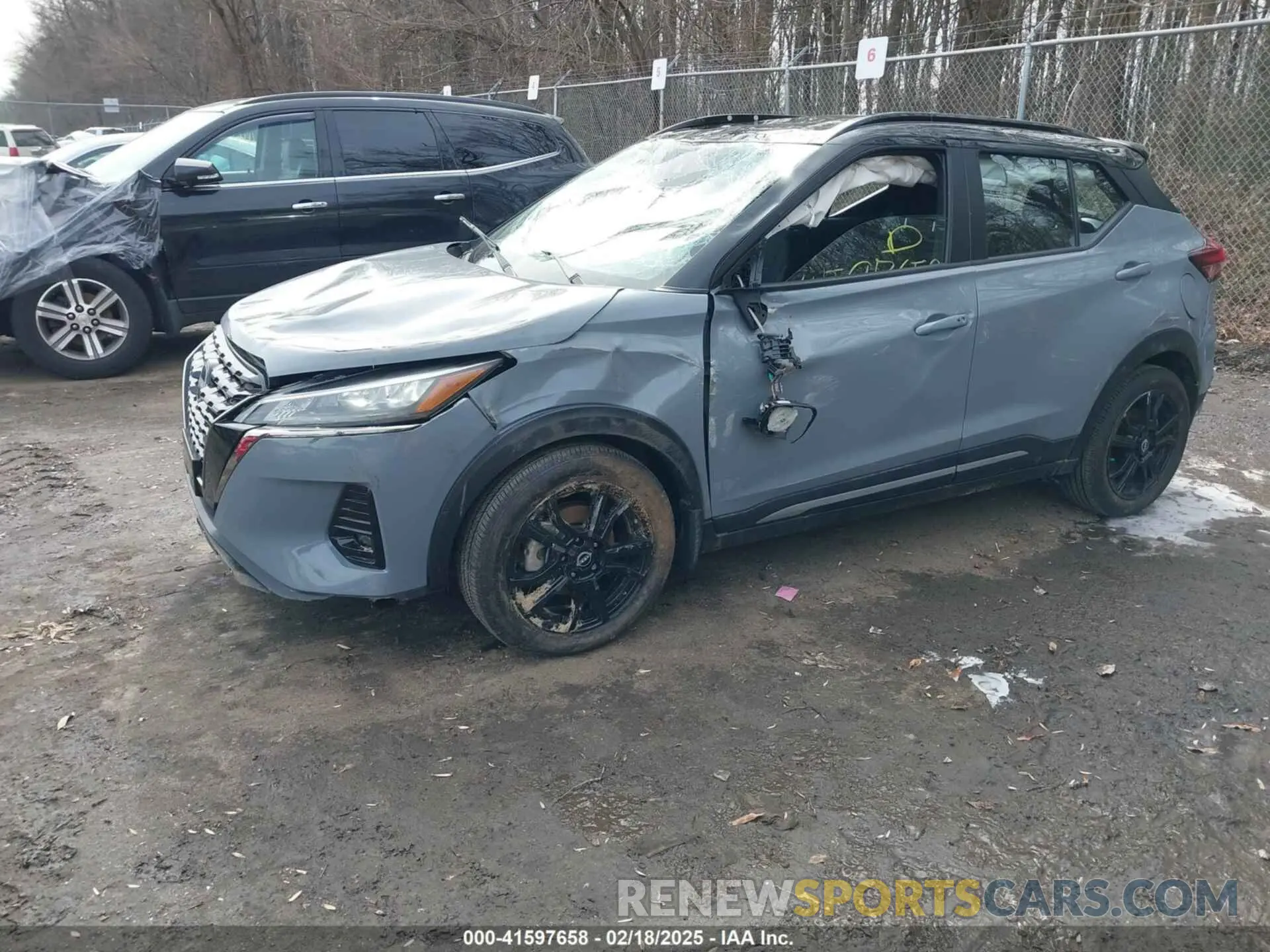 2 Фотография поврежденного автомобиля 3N1CP5DV2RL556812 NISSAN KICKS 2024