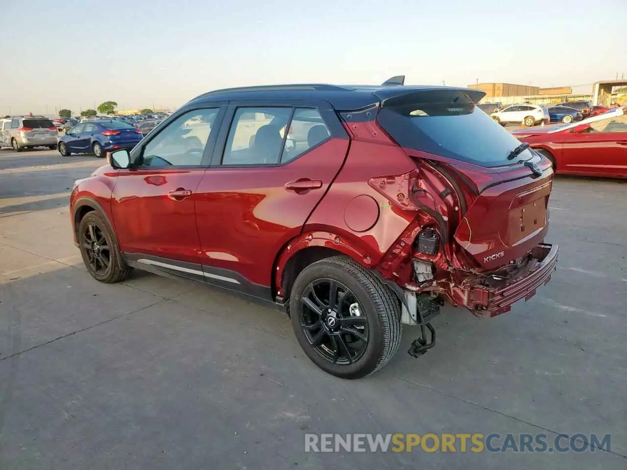 2 Фотография поврежденного автомобиля 3N1CP5DV2RL558317 NISSAN KICKS 2024