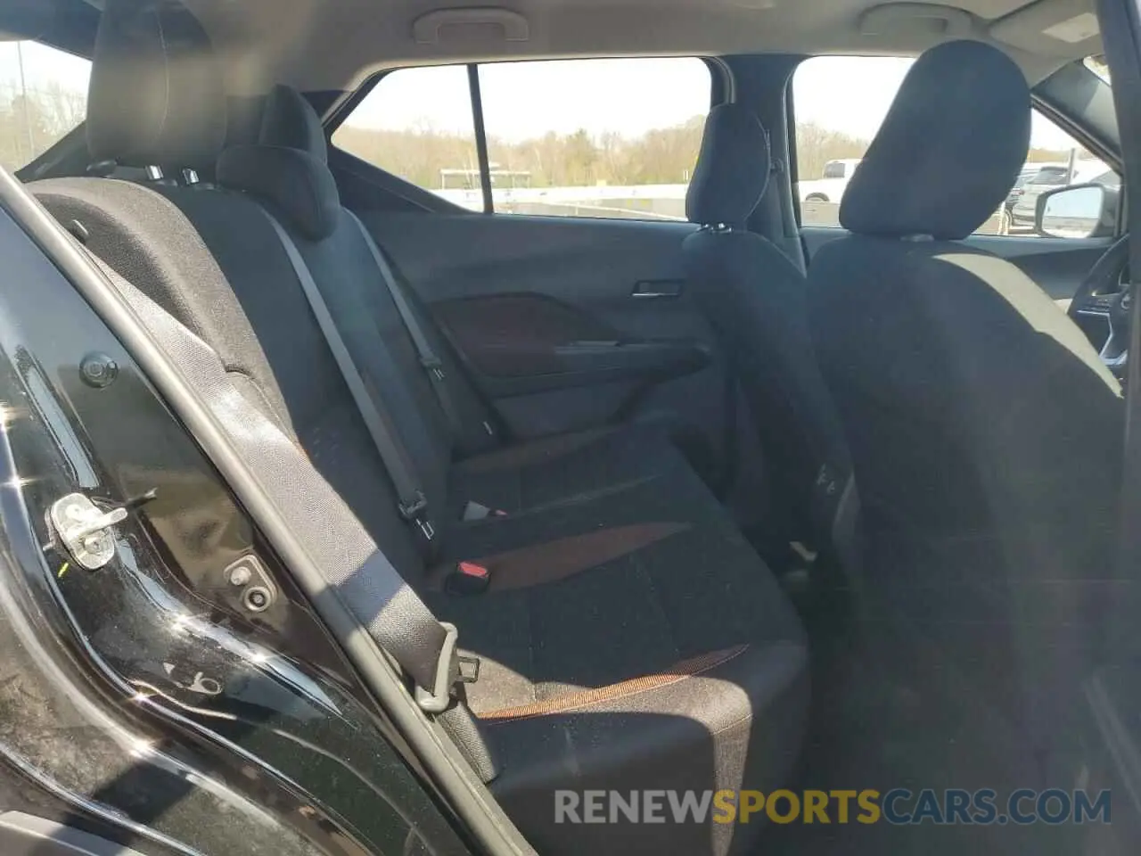 11 Photograph of a damaged car 3N1CP5DV3RL492425 NISSAN KICKS 2024