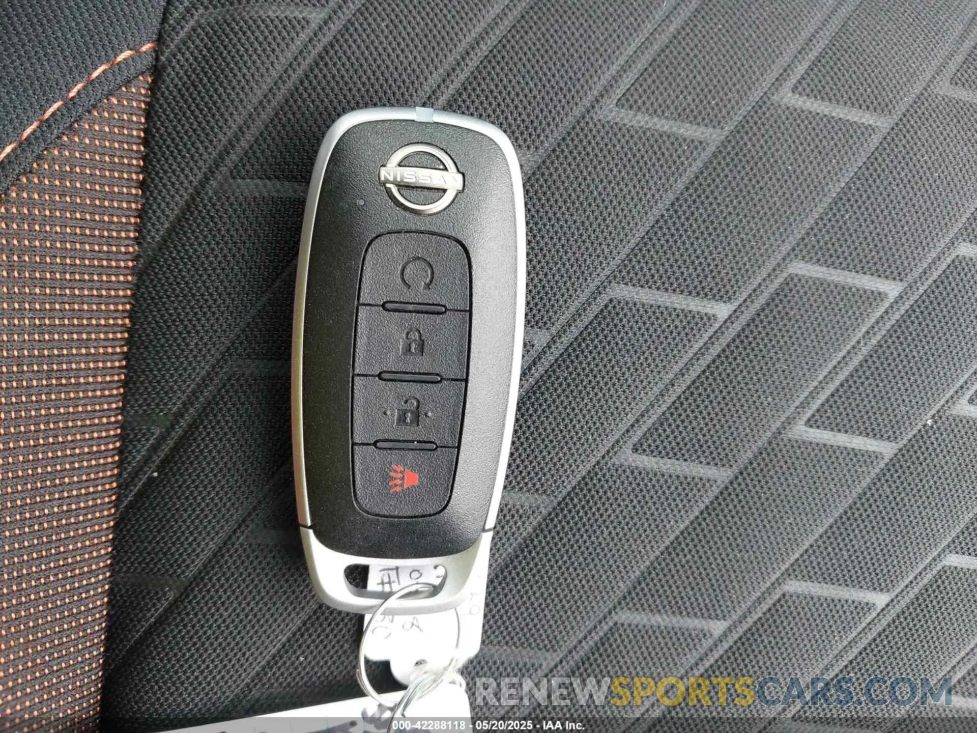 11 Photograph of a damaged car 3N1CP5DV4RL500838 NISSAN KICKS 2024