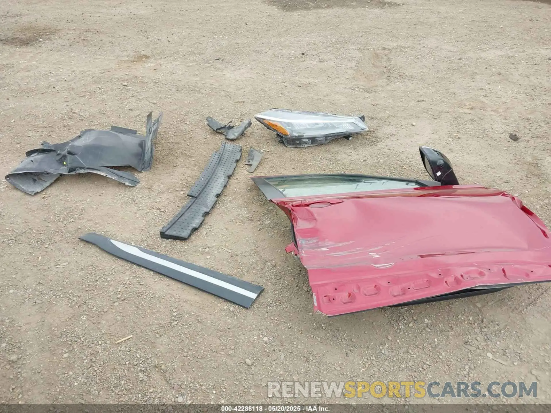 12 Photograph of a damaged car 3N1CP5DV4RL500838 NISSAN KICKS 2024
