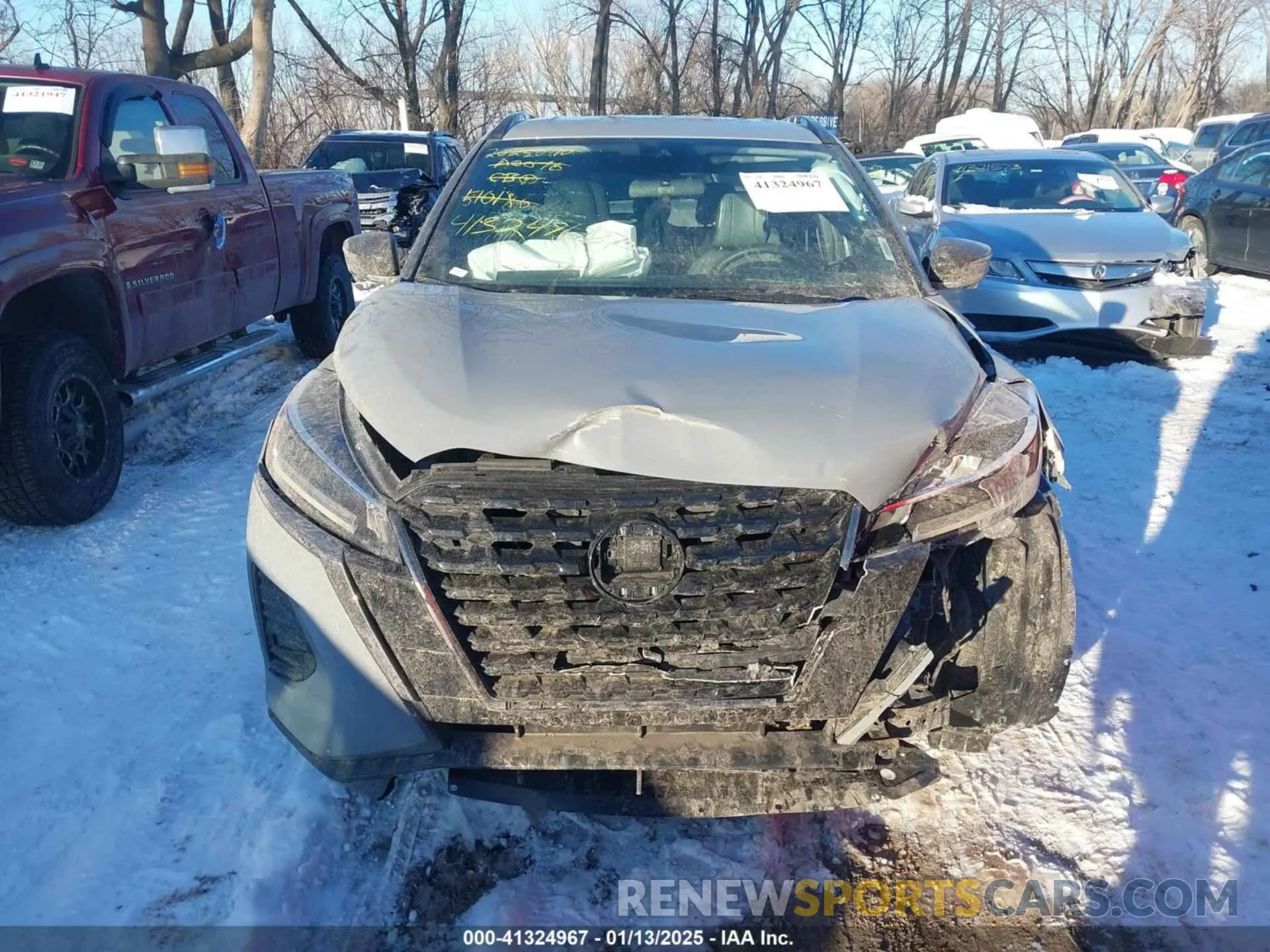11 Photograph of a damaged car 3N1CP5DV4RL510186 NISSAN KICKS 2024