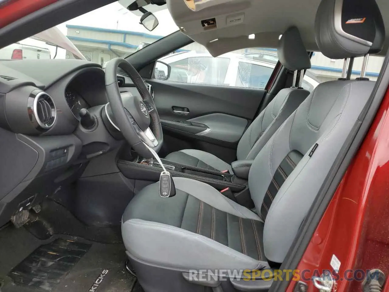 7 Photograph of a damaged car 3N1CP5DV4RL549571 NISSAN KICKS 2024