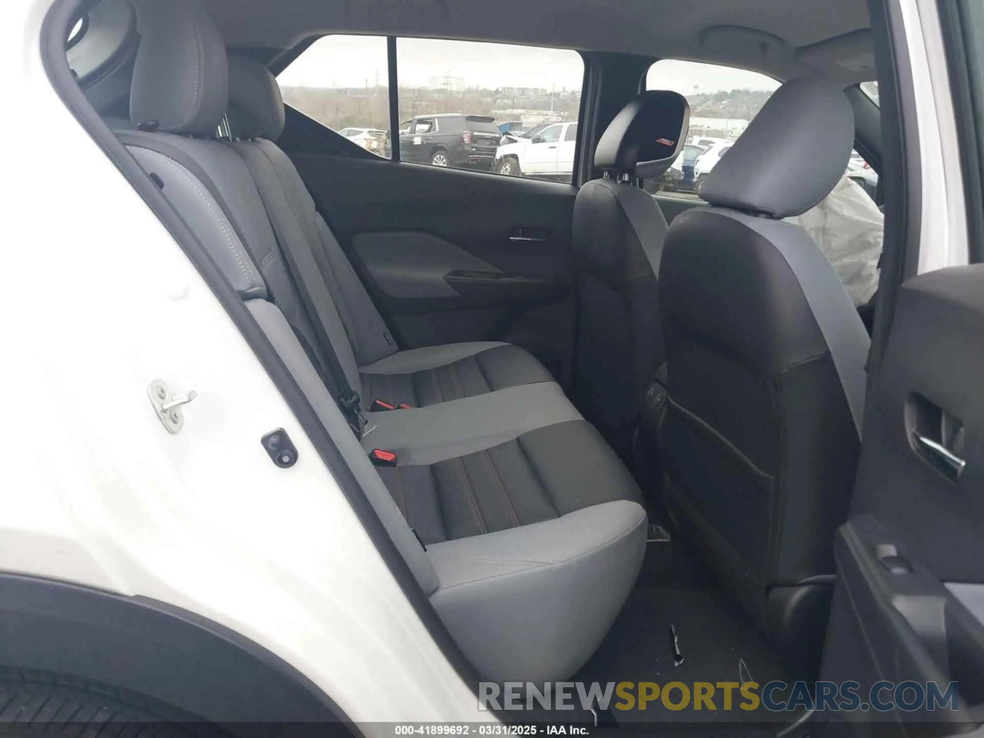 8 Фотография поврежденного автомобиля 3N1CP5DV5RL478607 NISSAN KICKS 2024