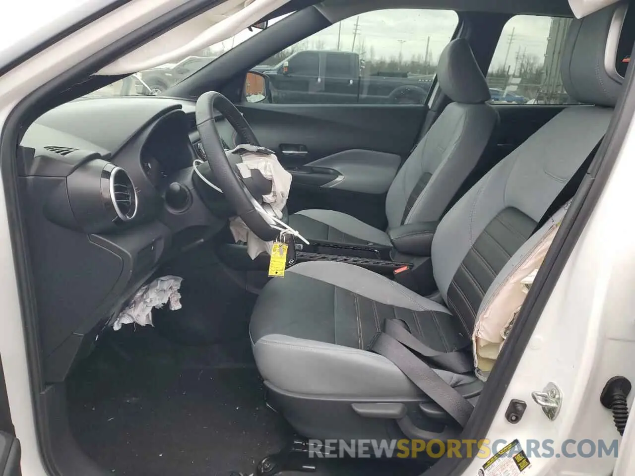 7 Фотография поврежденного автомобиля 3N1CP5DV6RL498249 NISSAN KICKS 2024